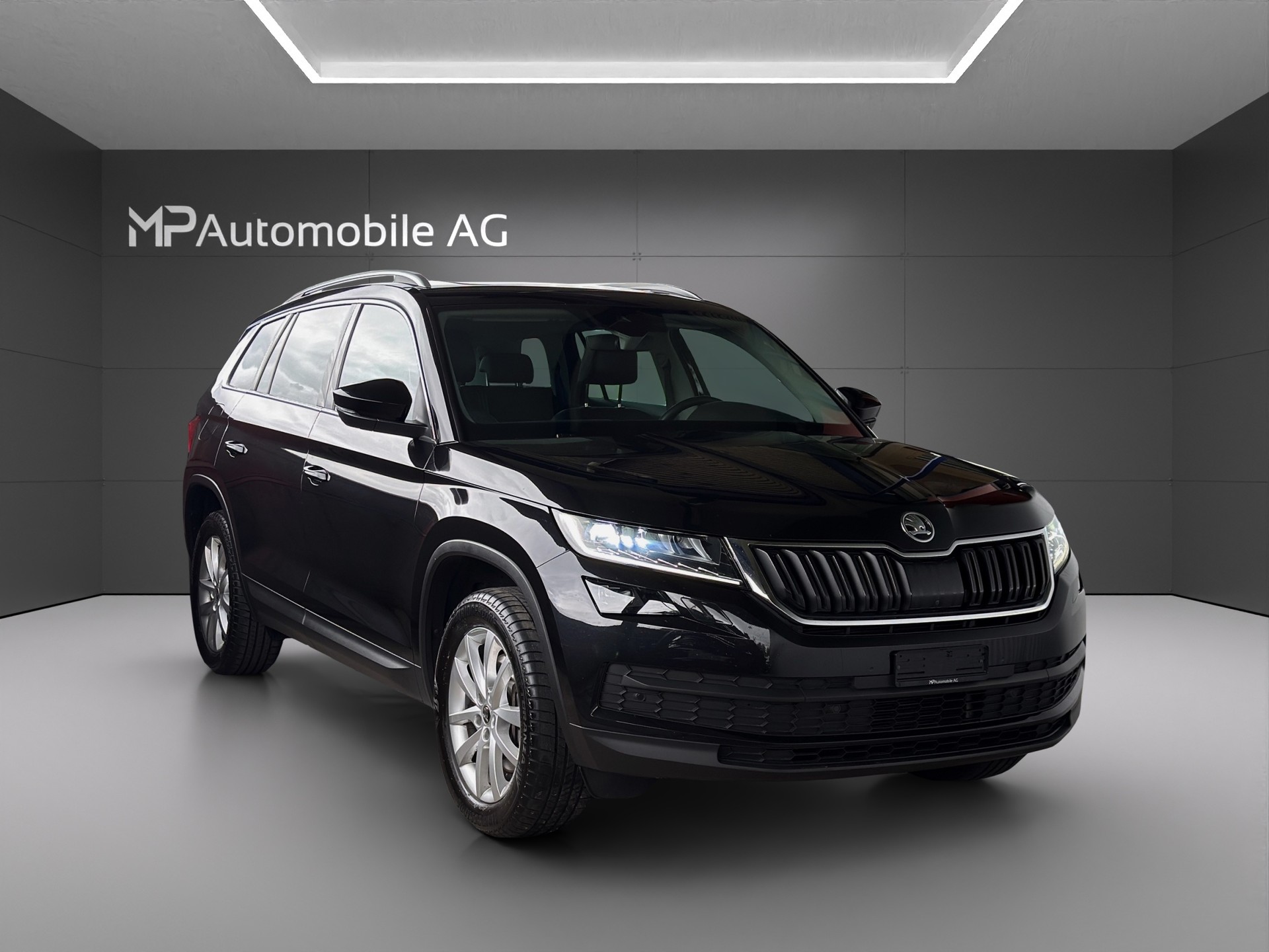 SKODA Kodiaq 2.0 TSI DSG 4x4 Style-image-1
