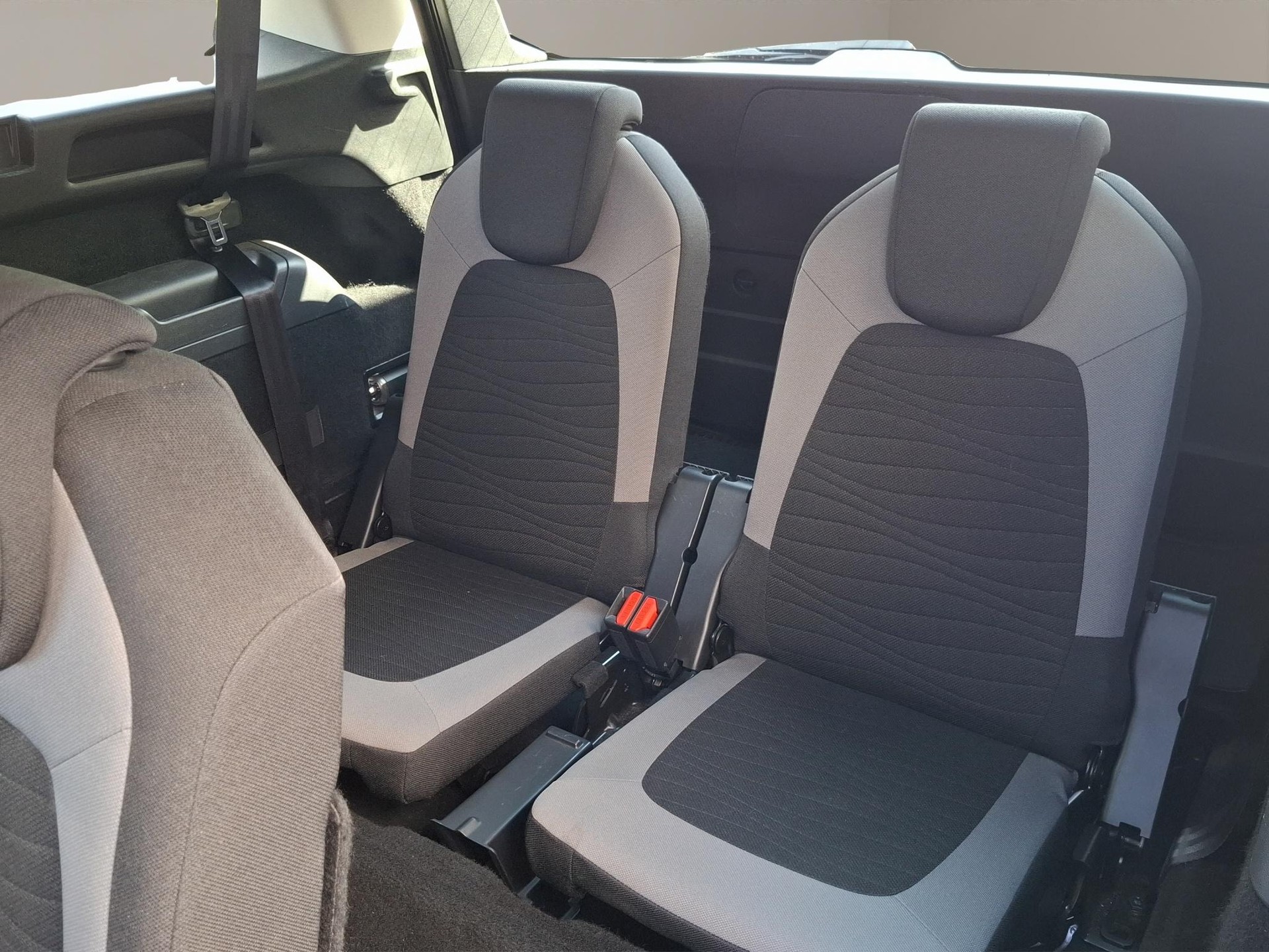 CITROEN C4 Grand Picasso 1.6 THP 165 Feel Edition-image-13