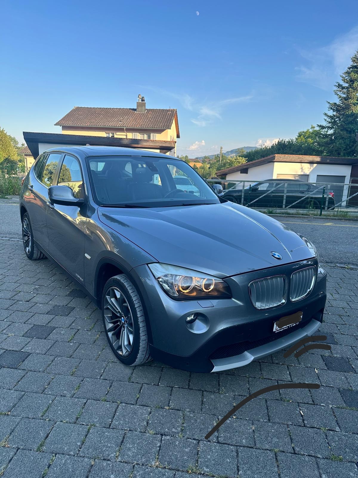 BMW X1 xDrive 28i Steptronic-image-0