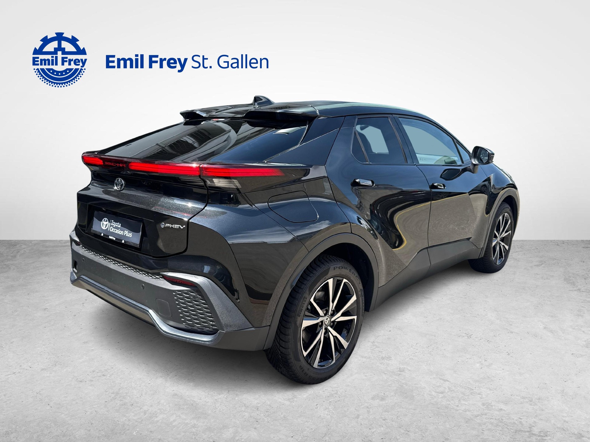 TOYOTA C-HR 2.0 PHEV Swiss Edition-image-4