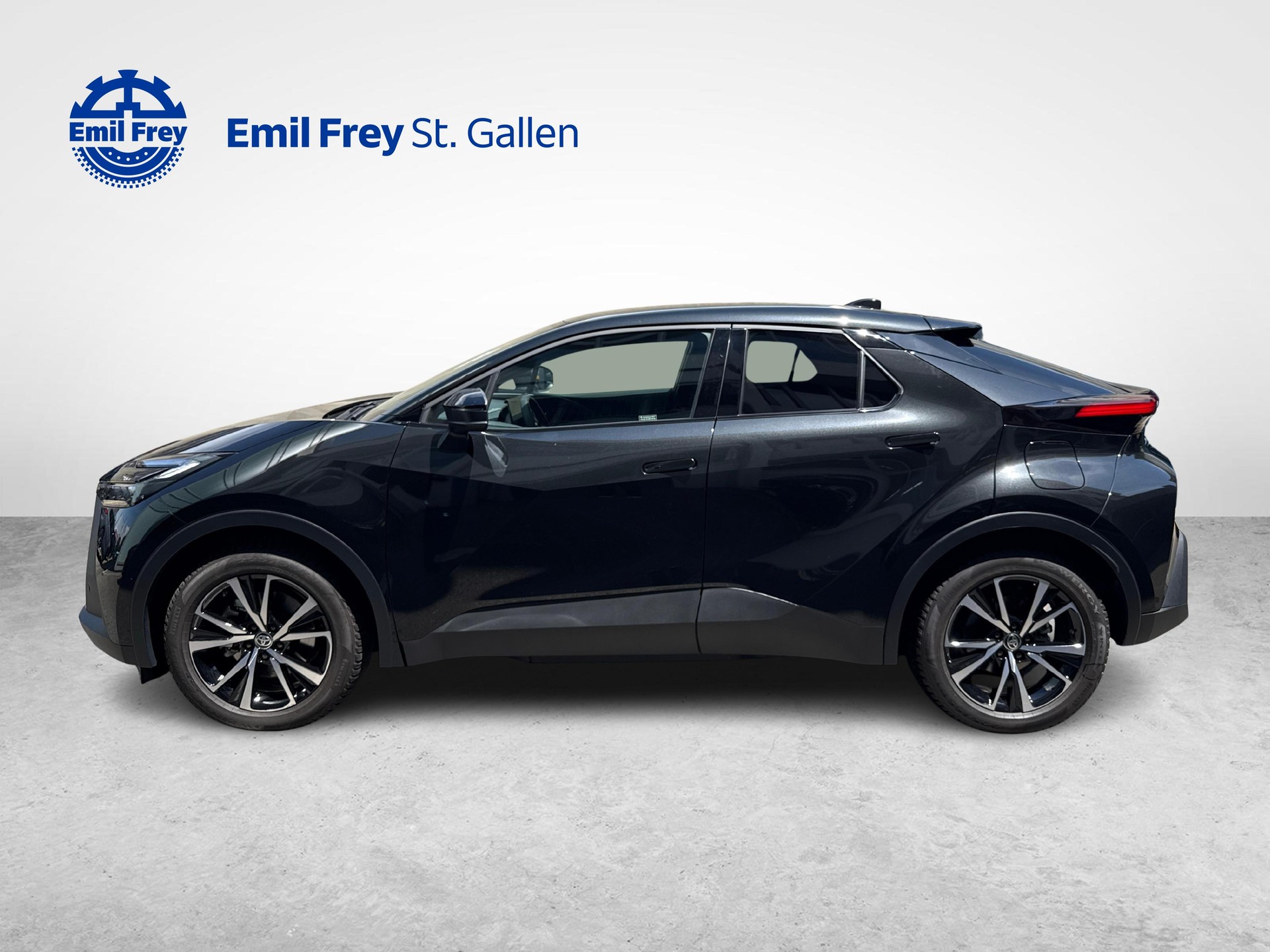 TOYOTA C-HR 2.0 PHEV Swiss Edition-image-1