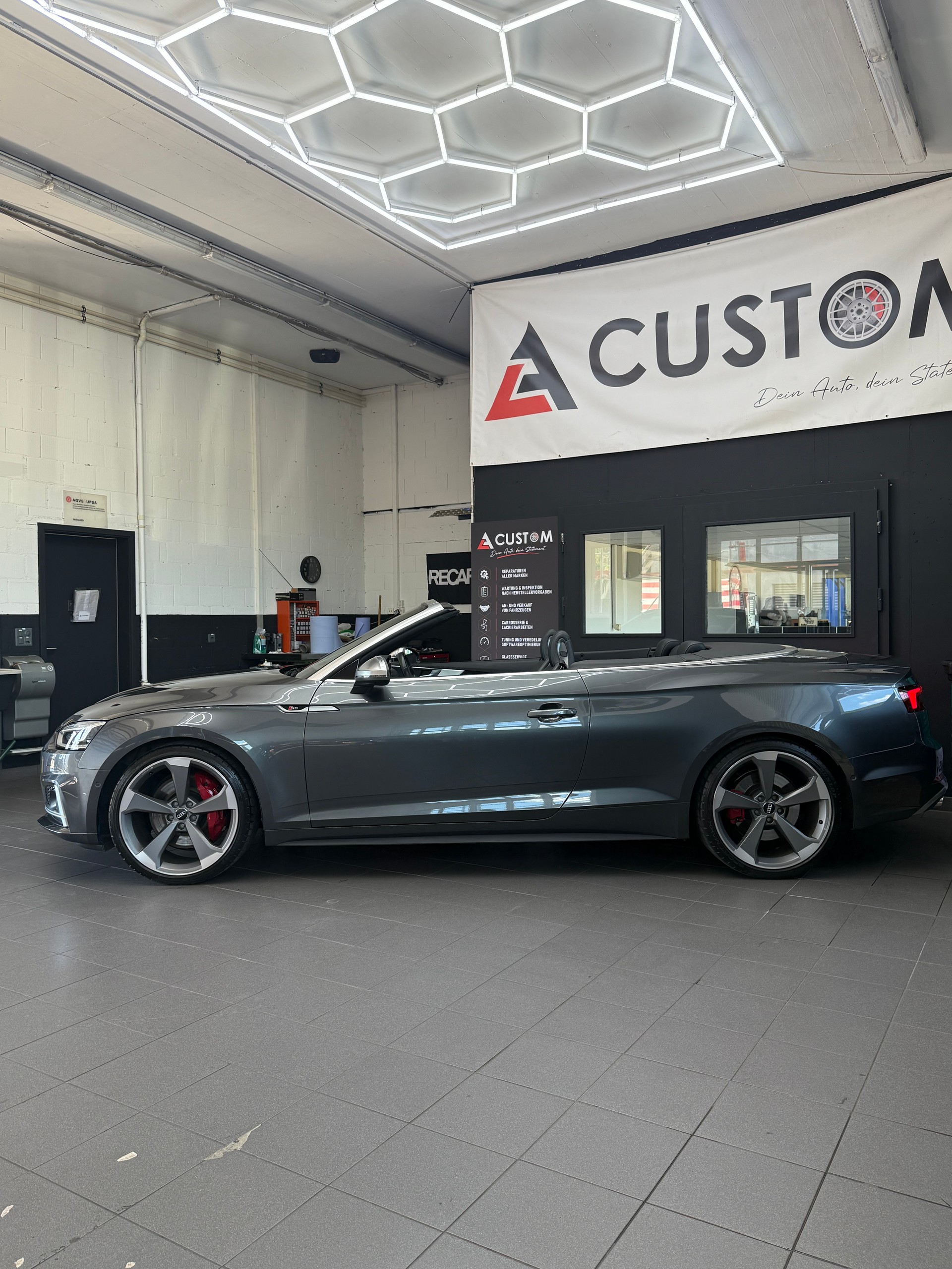 AUDI Audi S5 Cabriolet 3.0 TFSI ** 1. Hand | CH Fahrzeug | Nur 59’000 km | Frisch ab MFK & Service Vollausstattung | 8-fach bereift-image-4