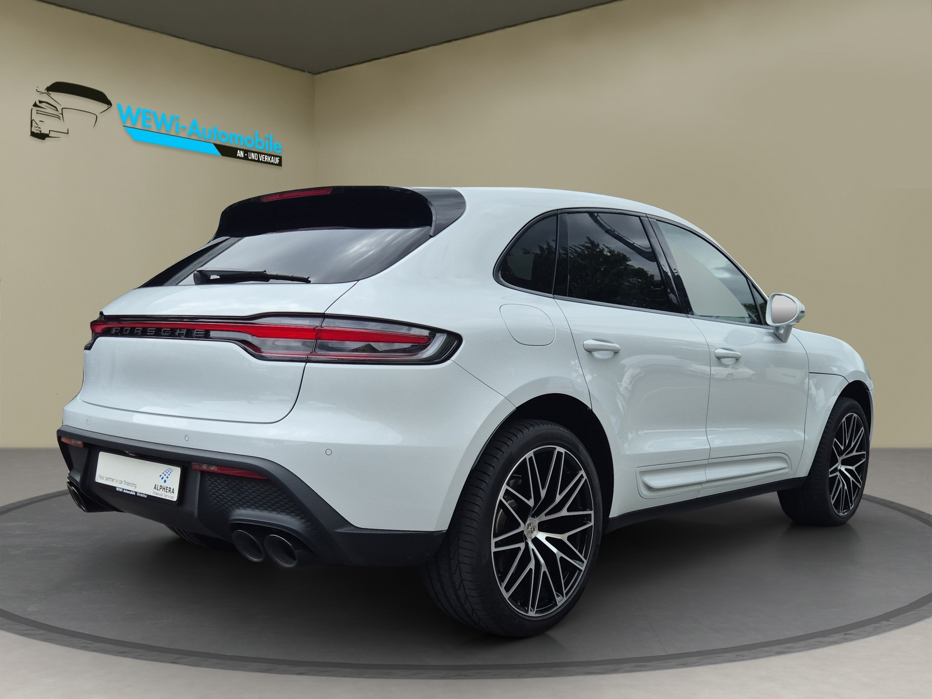 PORSCHE Macan S PDK-image-6