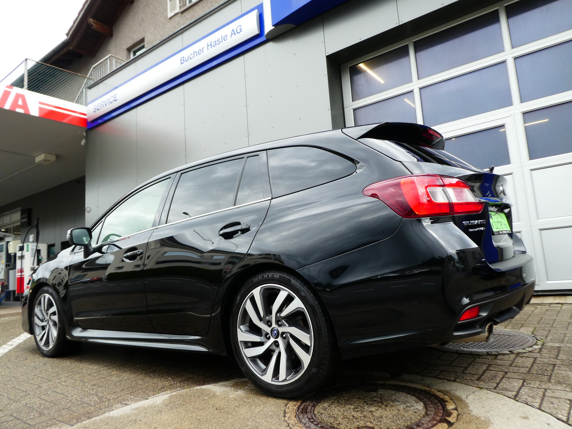 SUBARU Levorg 1.6DIT Swiss Plus AWD Lineartronic-image-2