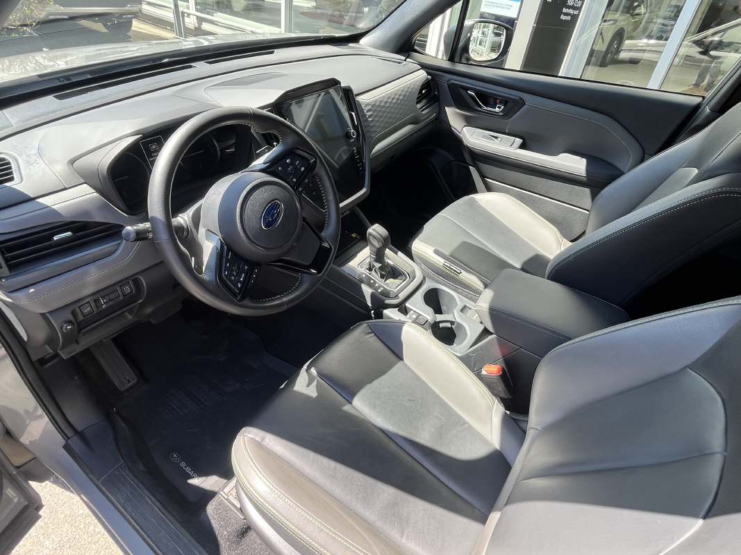 SUBARU Forester Station 2.0i e-Boxer Sport-image-2