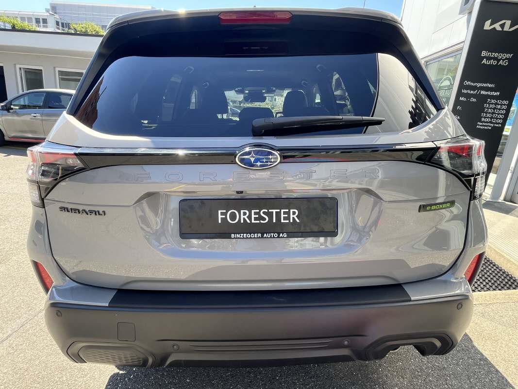 SUBARU Forester Station 2.0i e-Boxer Sport-image-3