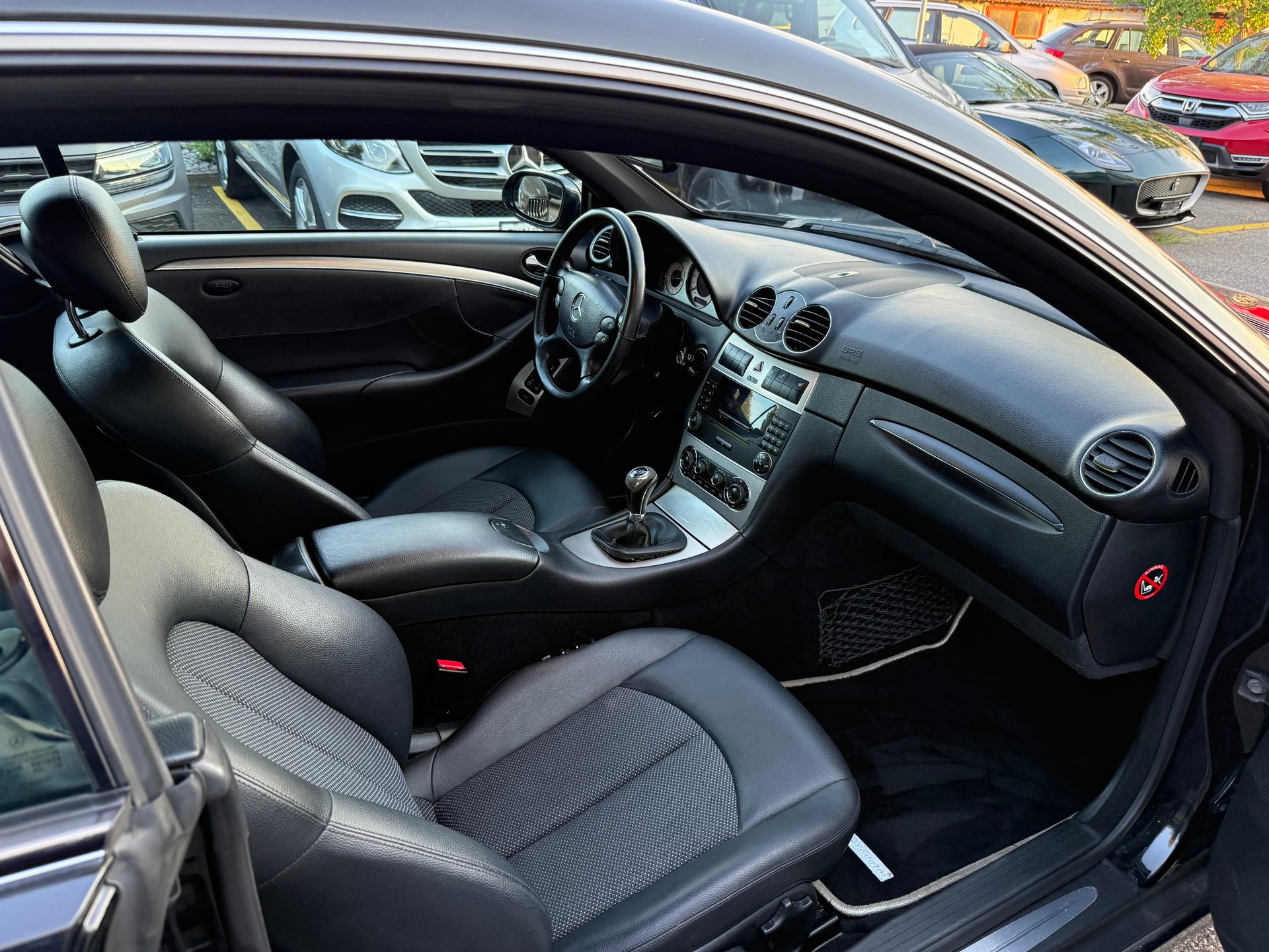 MERCEDES-BENZ CLK 200 Kompressor Avantgarde-image-6