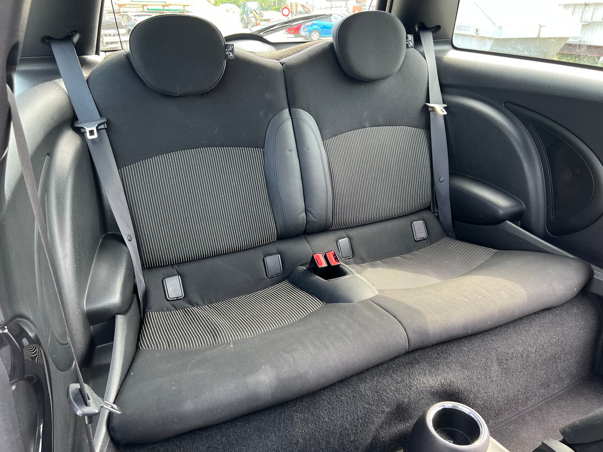 MINI Cooper-image-9