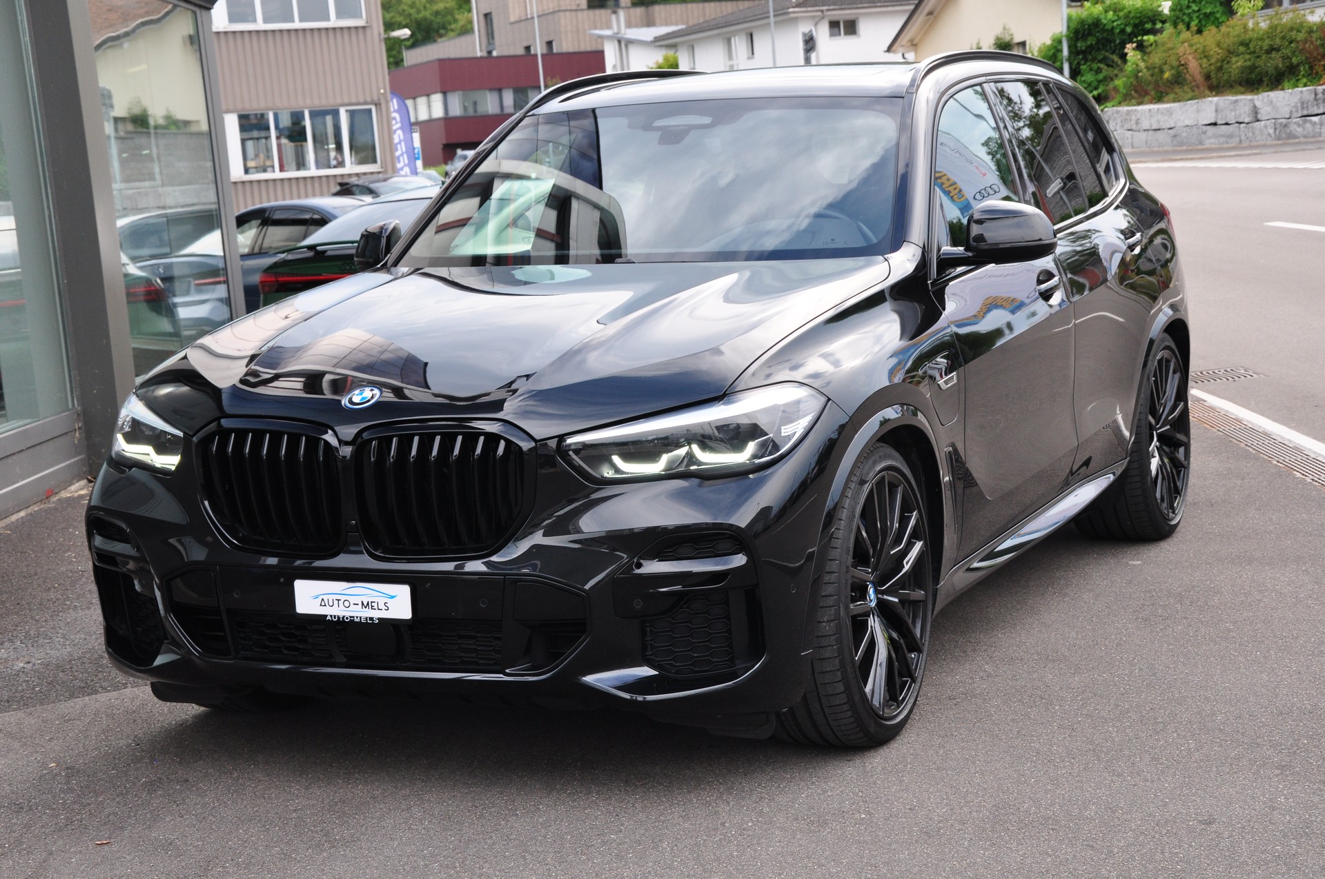 BMW X5 xDrive45e M Sport Steptronic-image-12