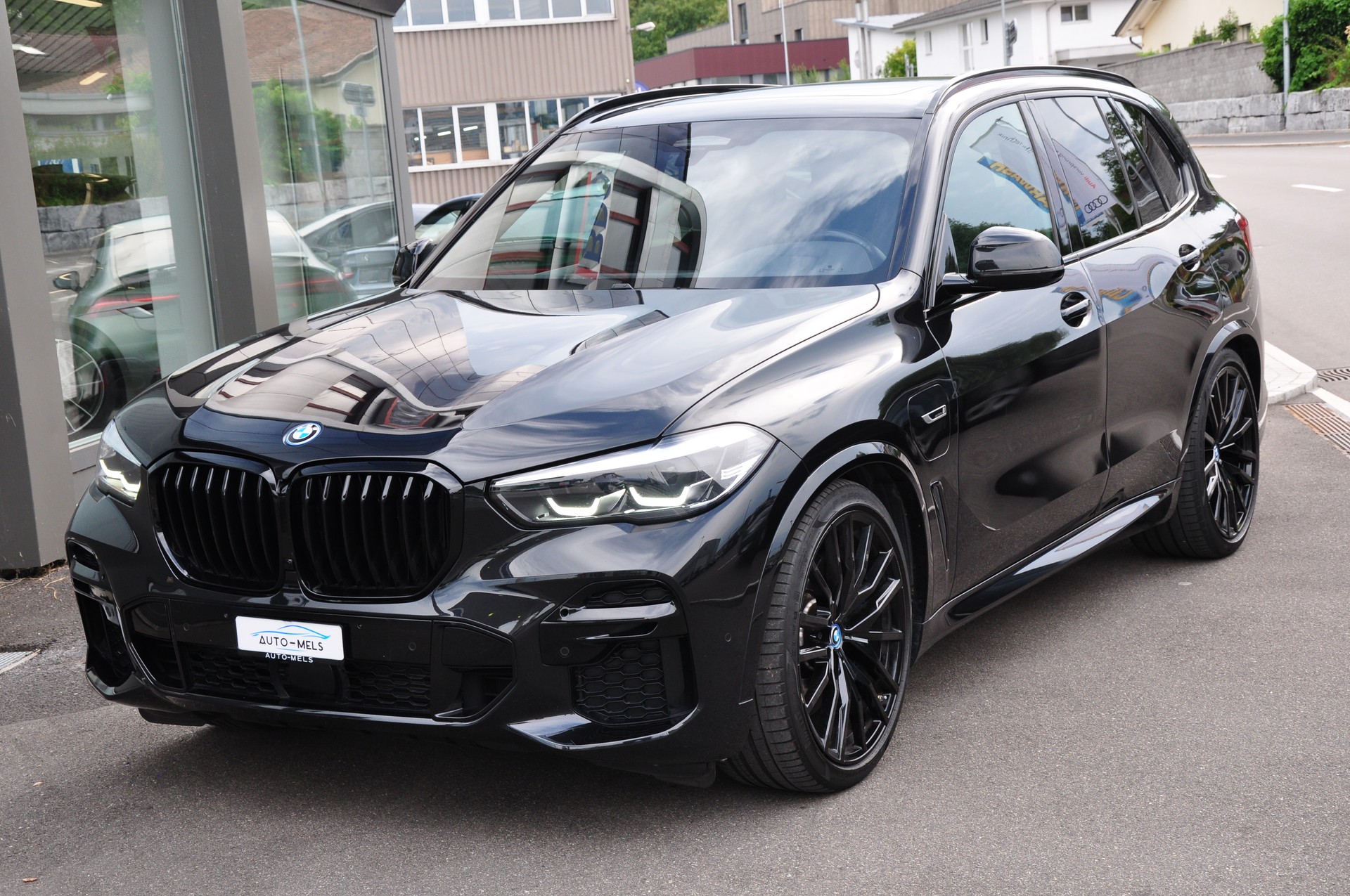 BMW X5 xDrive45e M Sport Steptronic-image-11