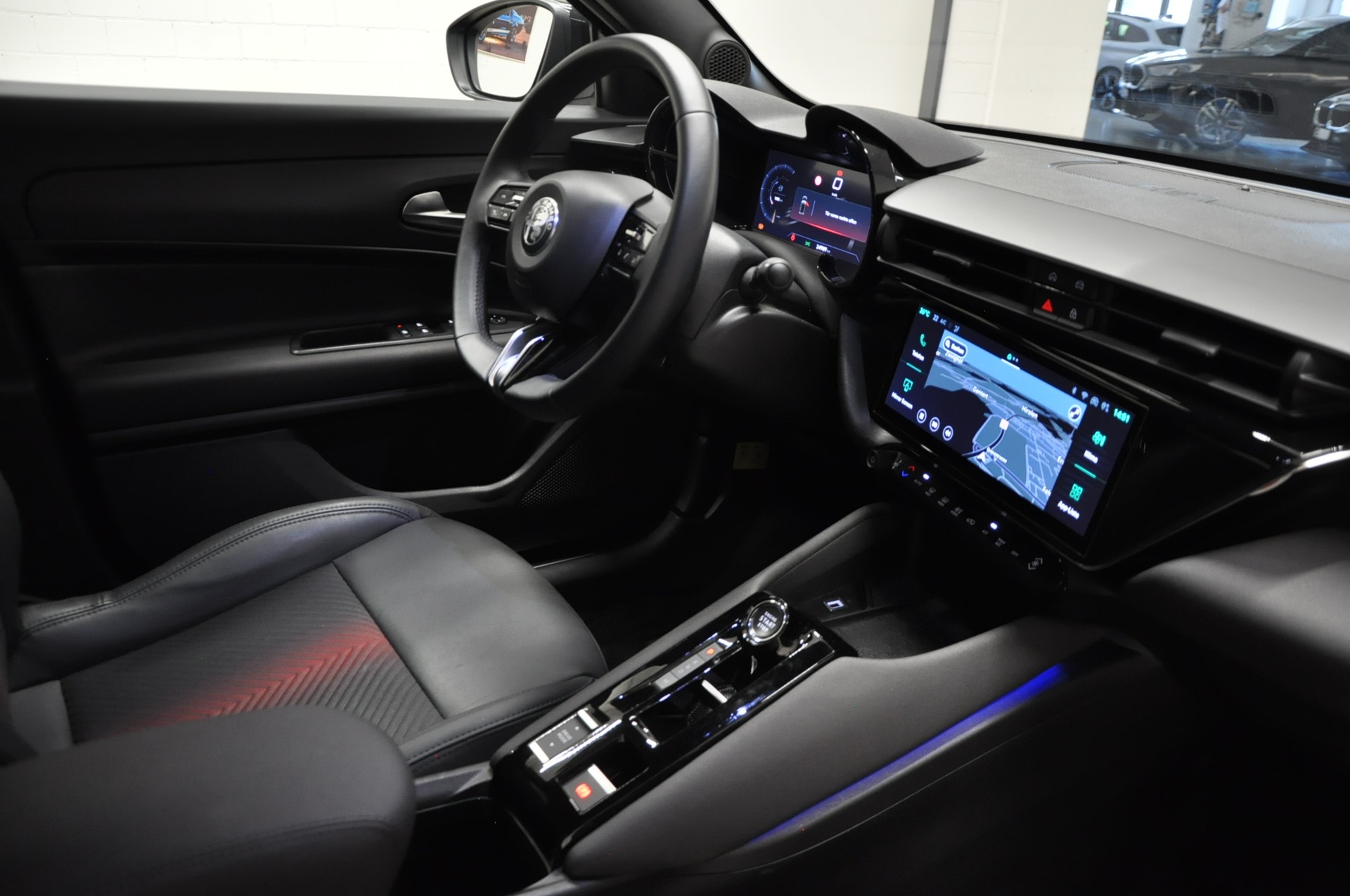 ALFA ROMEO Junior 1.2 48V Hybrid Speciale-image-12