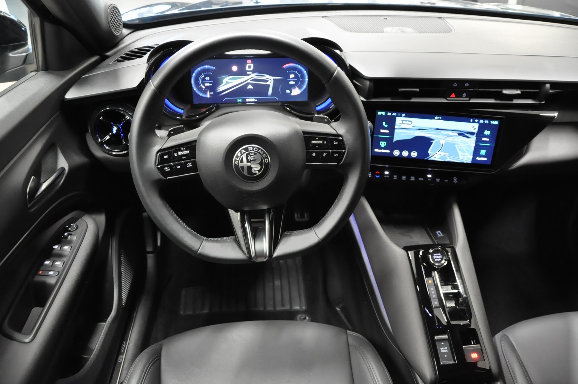 ALFA ROMEO Junior 1.2 48V Hybrid Speciale-image-16
