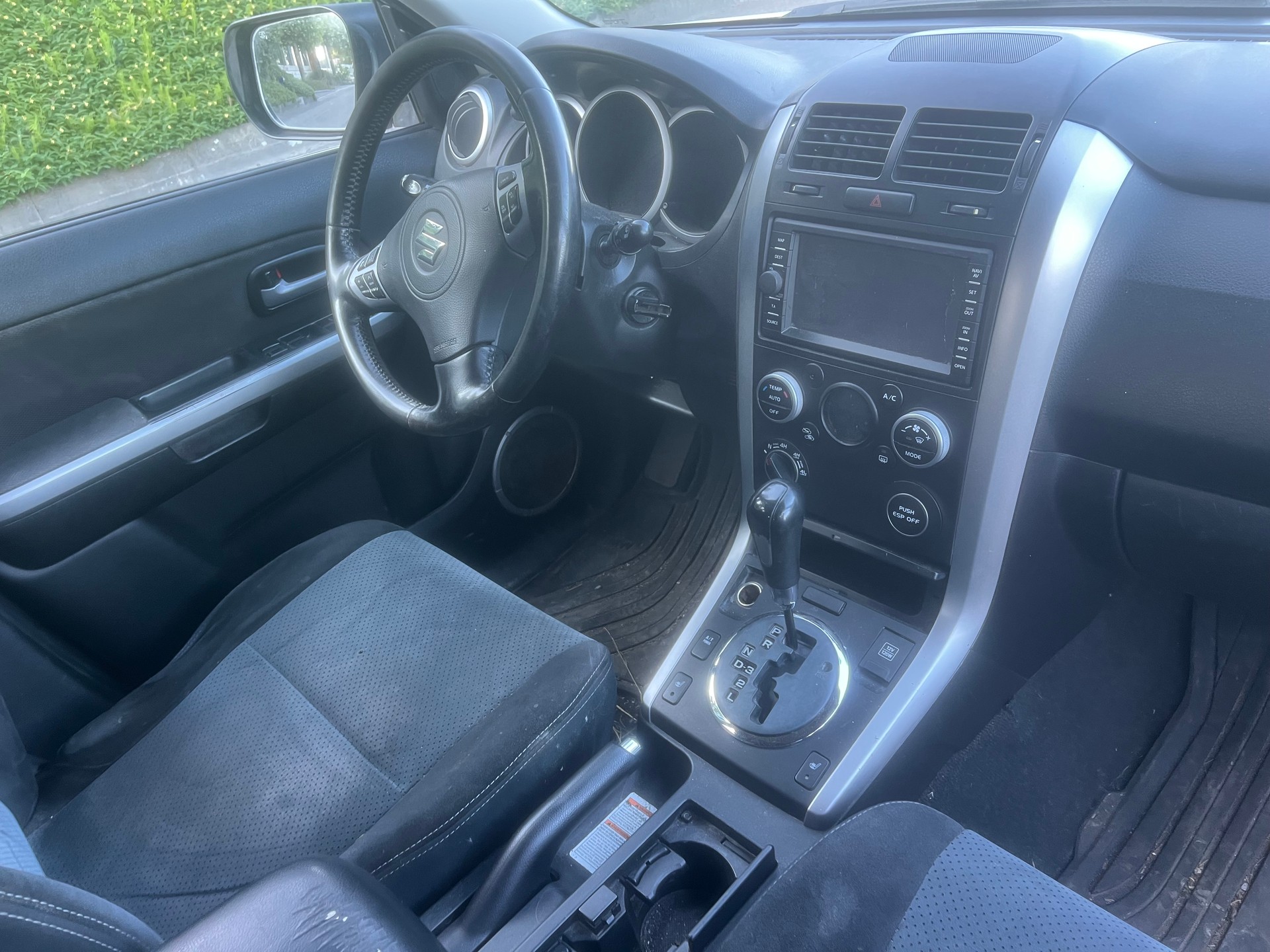 SUZUKI Grand Vitara 2.4 16V GL Top Automatic-image-9