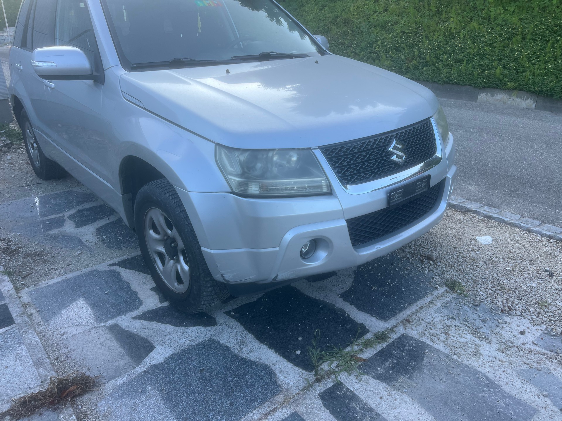 SUZUKI Grand Vitara 2.4 16V GL Top Automatic-image-1