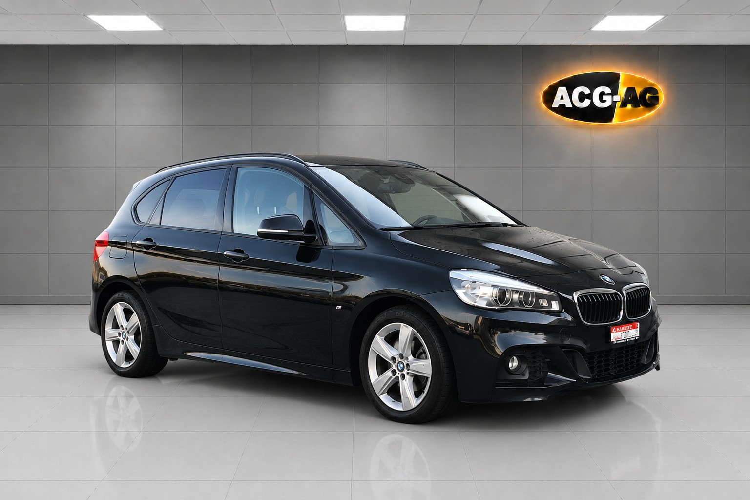 BMW 220d xDrive Active Tourer M Sport Steptronic ** Navi Plus ** RF-Kamera ** PR-Glassdach ** 18"Aluräder ** Frisch ab MFK **