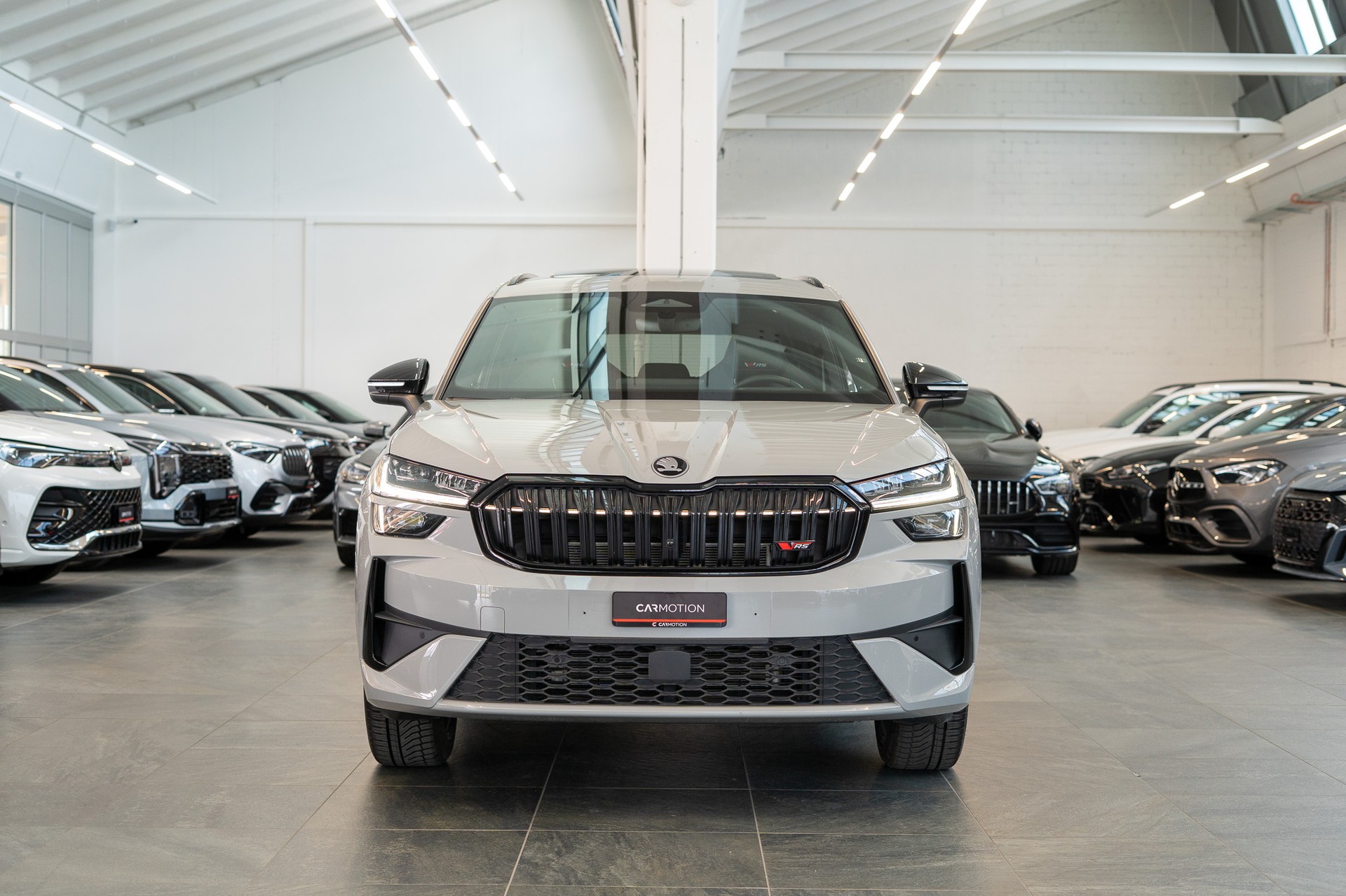SKODA Kodiaq 2.0 TSI RS / 7 Sitze / Panorama-Schiebedach / Head-Up Display-showroom-element-1