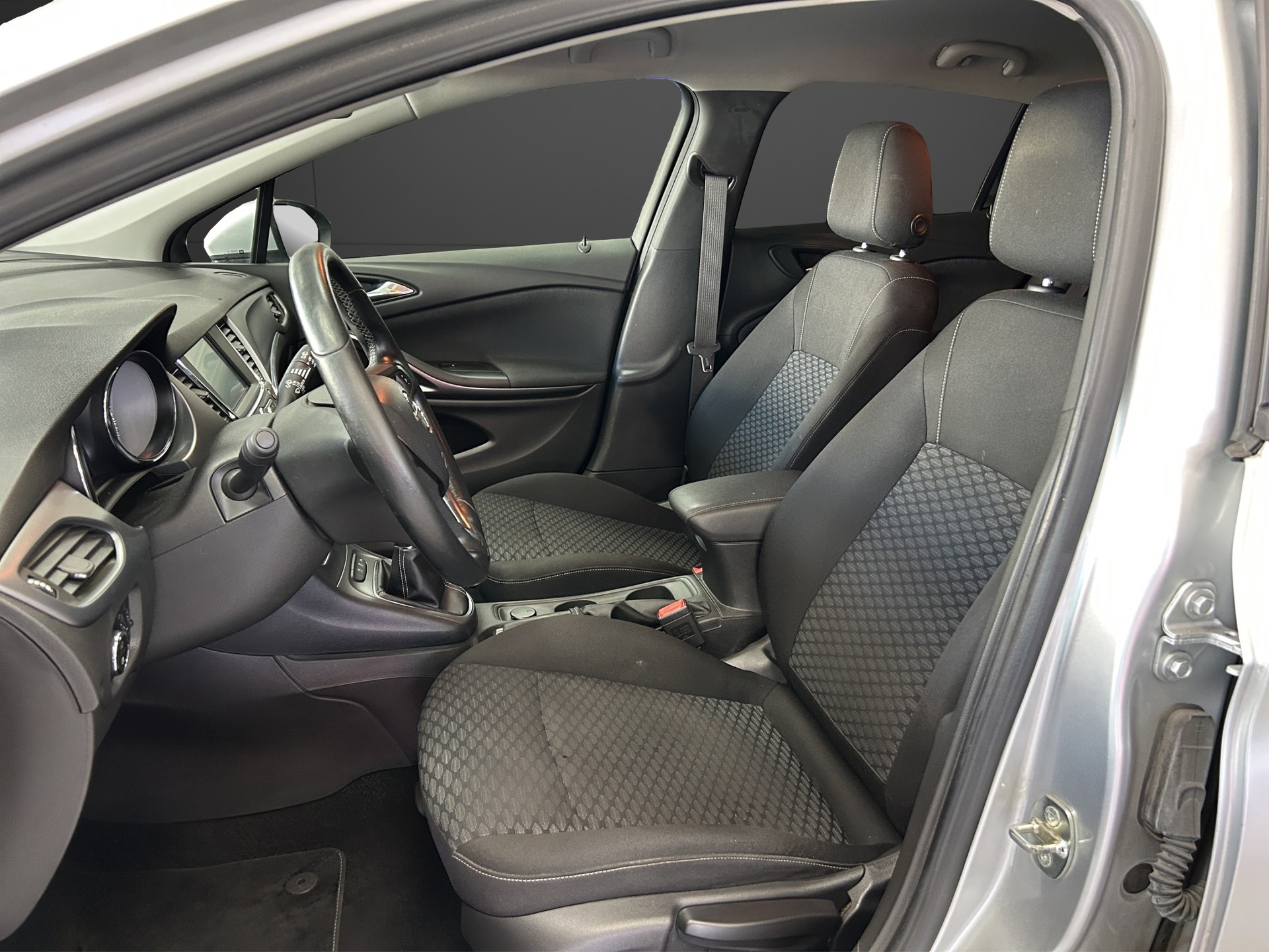 OPEL Astra 1.4i Turbo Enjoy-image-5