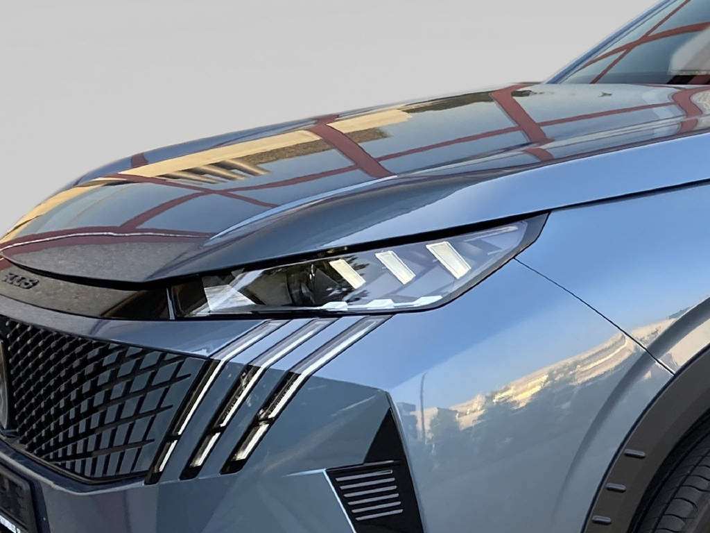 PEUGEOT 5008 1.2 Hybrid GT-image-2