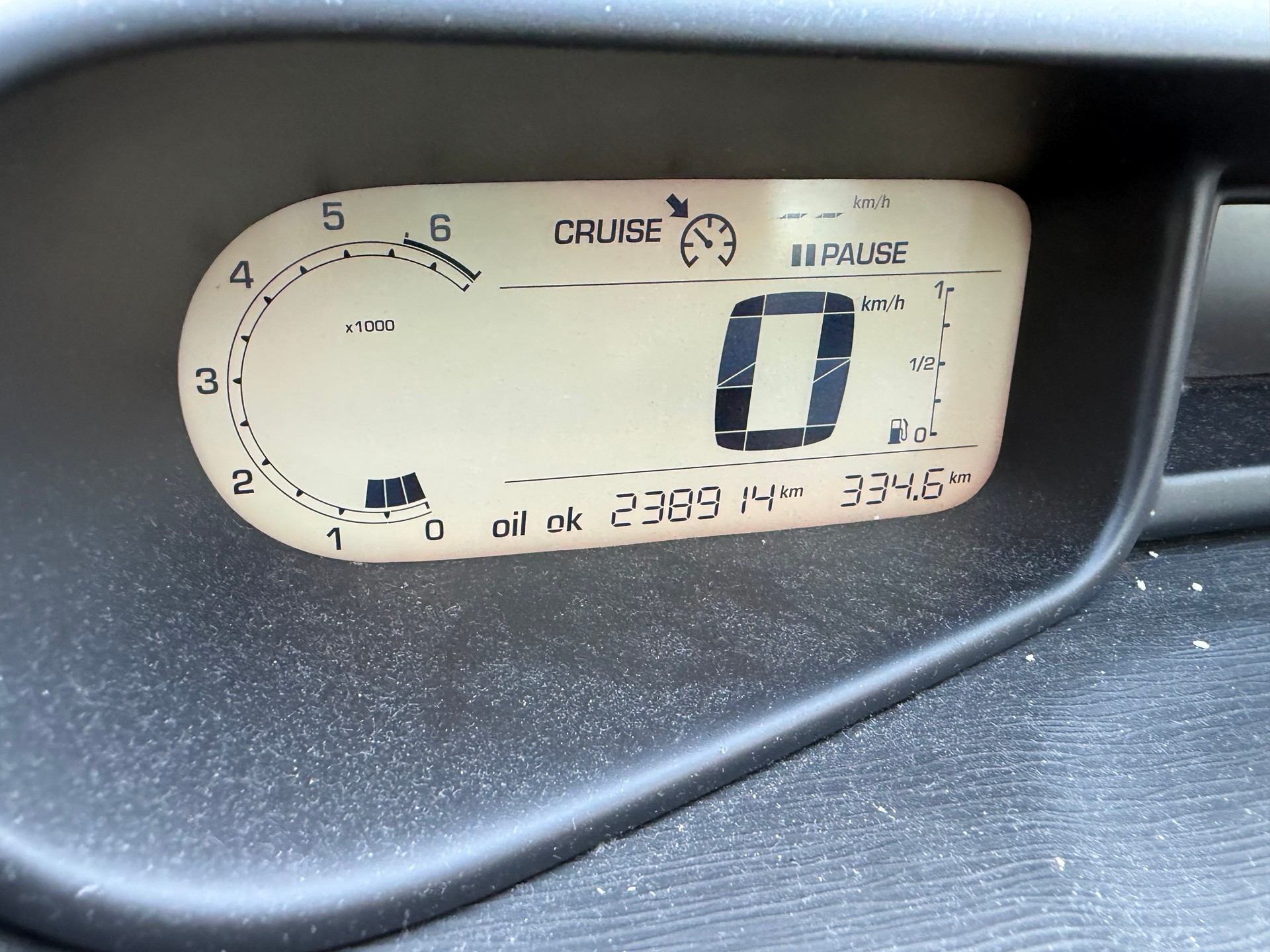 CITROEN C3 Picasso 1.4i 16V Essentiel (X)-image-7