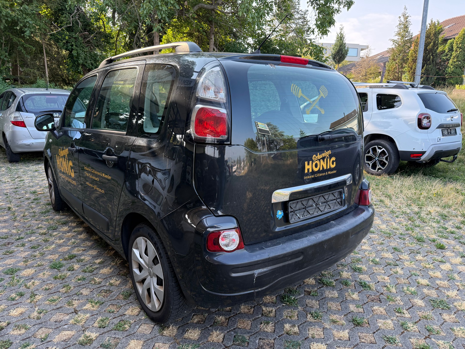CITROEN C3 Picasso 1.4i 16V Essentiel (X)-image-3