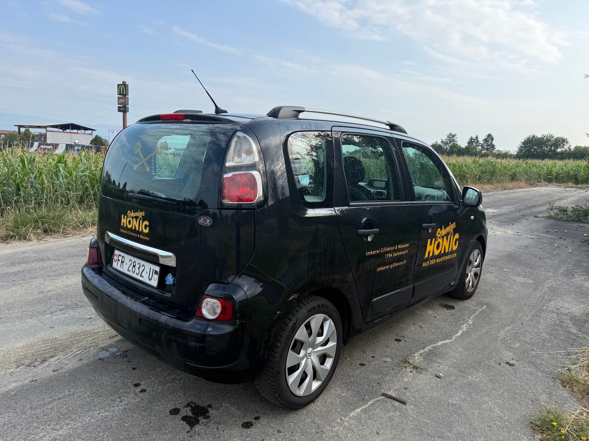CITROEN C3 Picasso 1.4i 16V Essentiel (X)-image-2