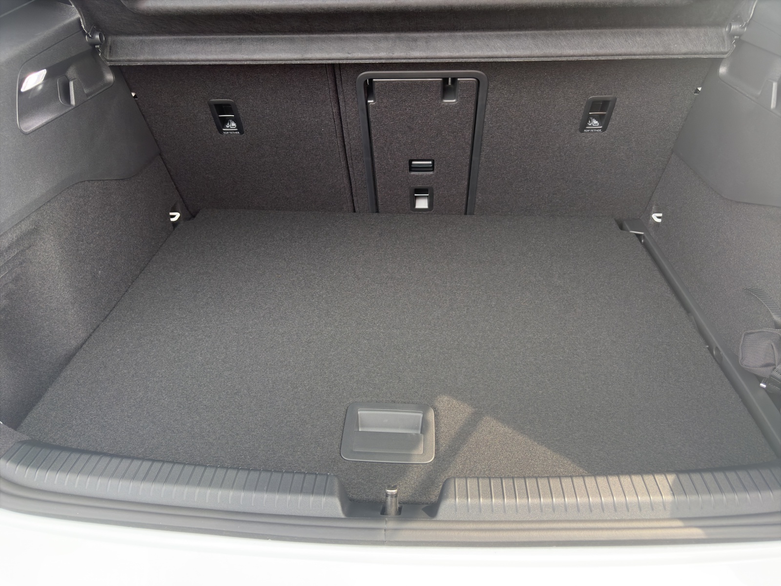 VW ID.3 Neo 79 kWh 231 PS Style-image-10