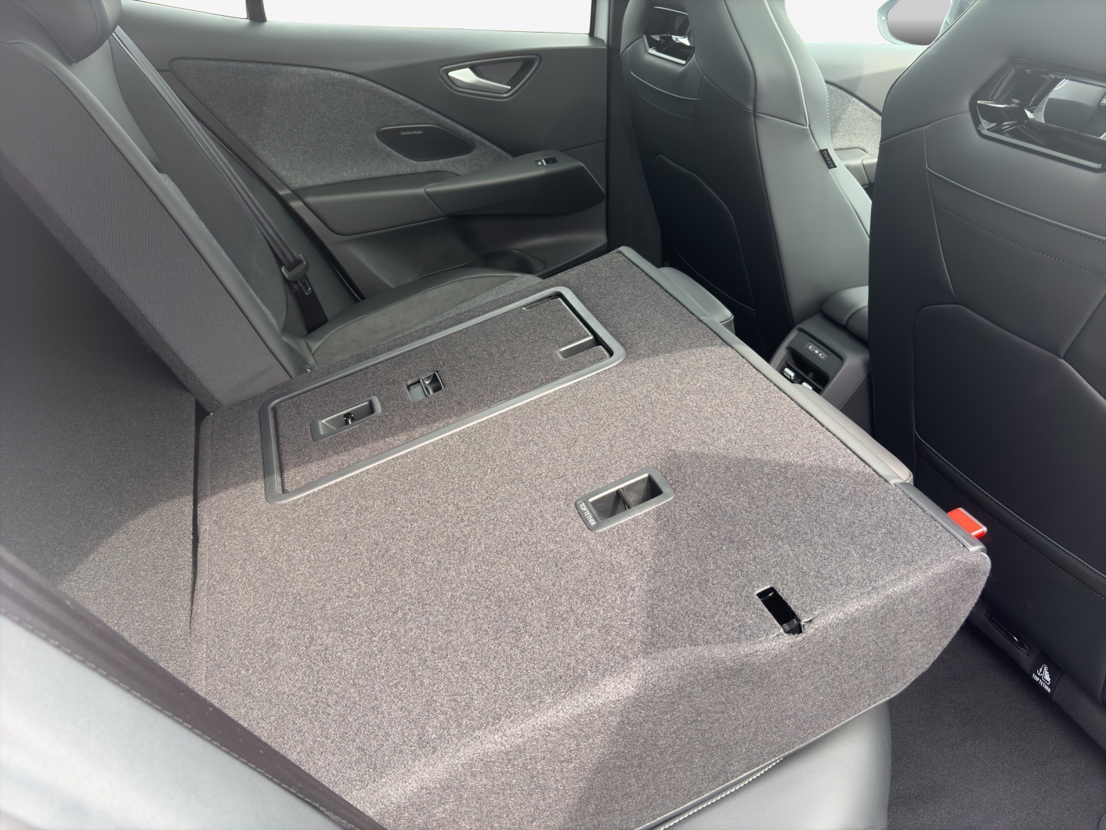 VW ID.3 Neo 79 kWh 231 PS Style-image-14