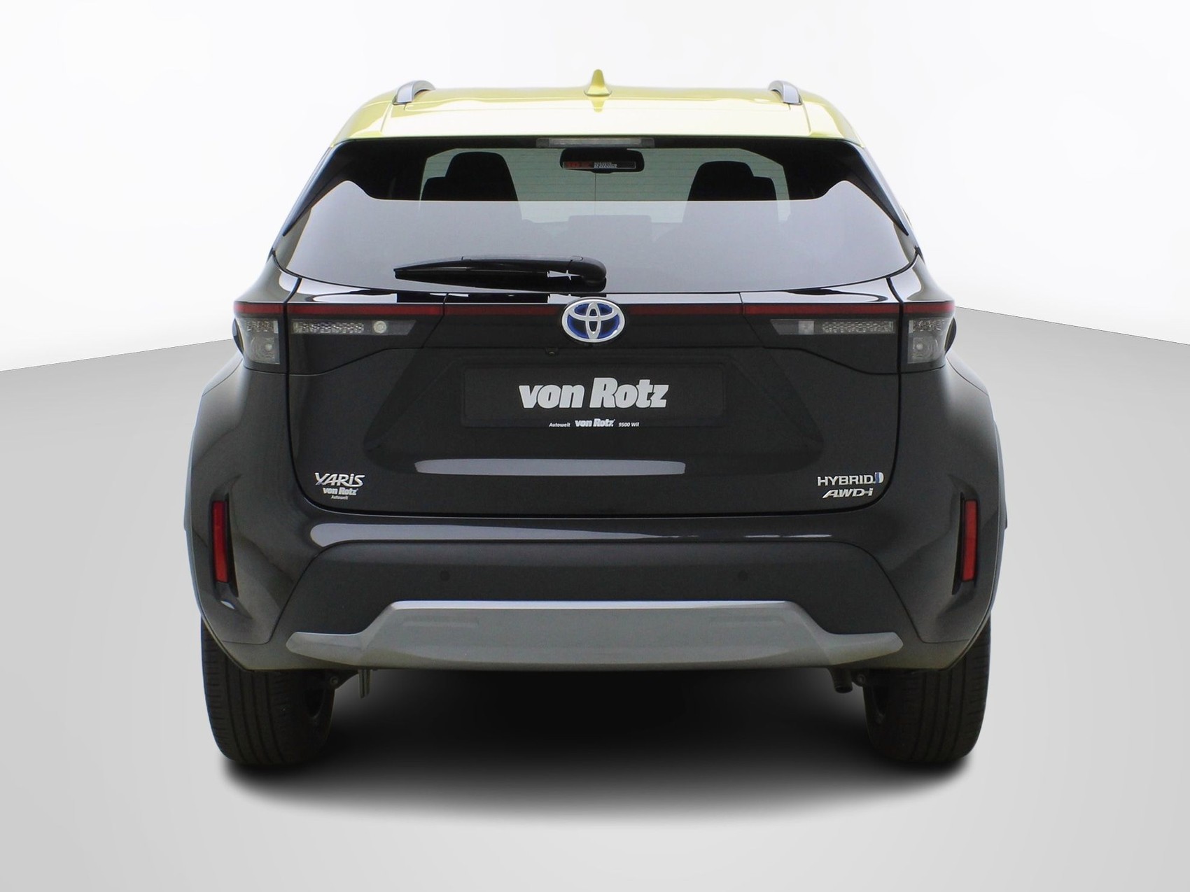 TOYOTA Yaris Cross 1.5 VVT-i HSD Adventure AWD-i-image-3