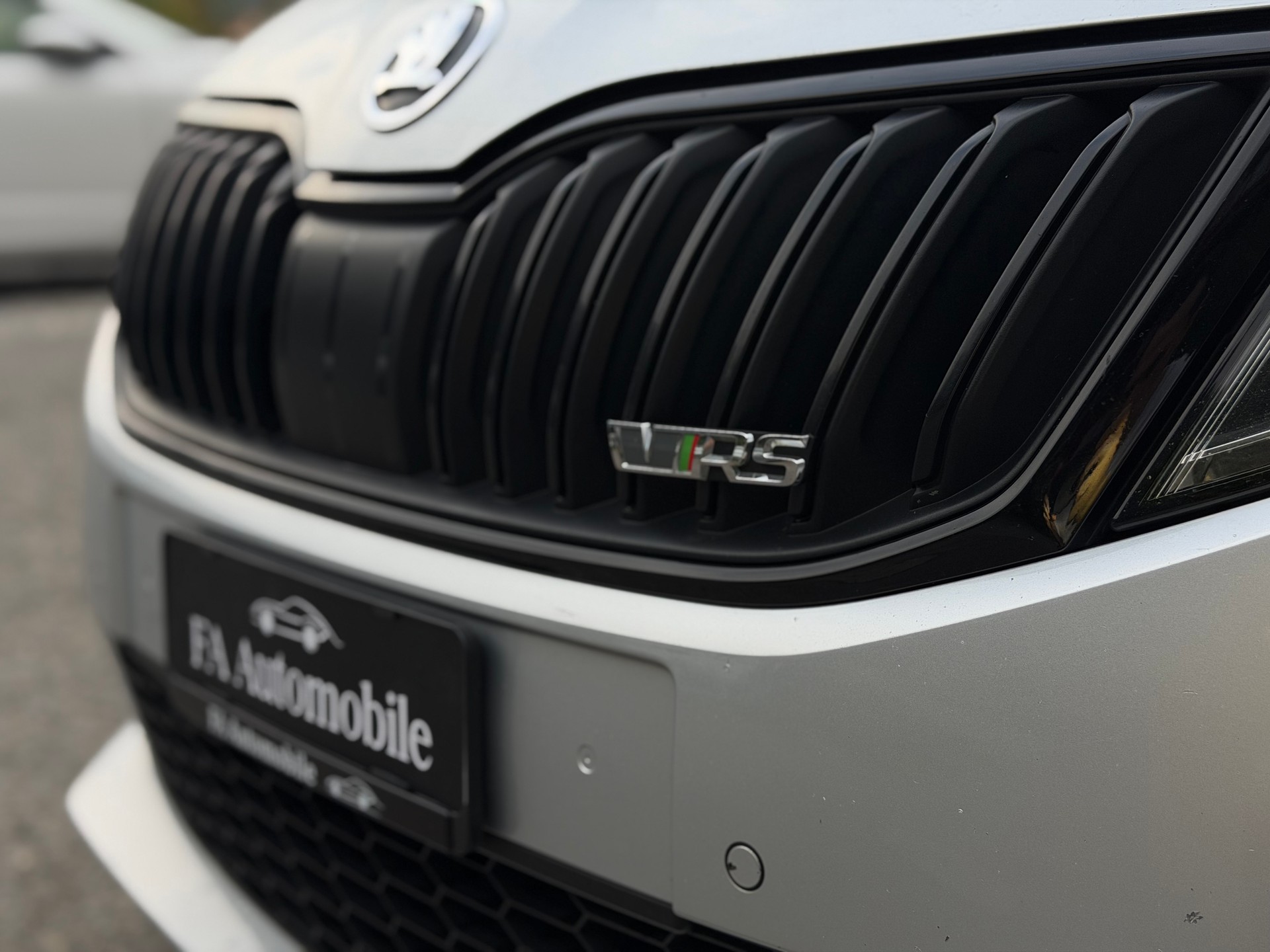SKODA Octavia Combi 2.0 TDI RS 4x4 DSG-image-1