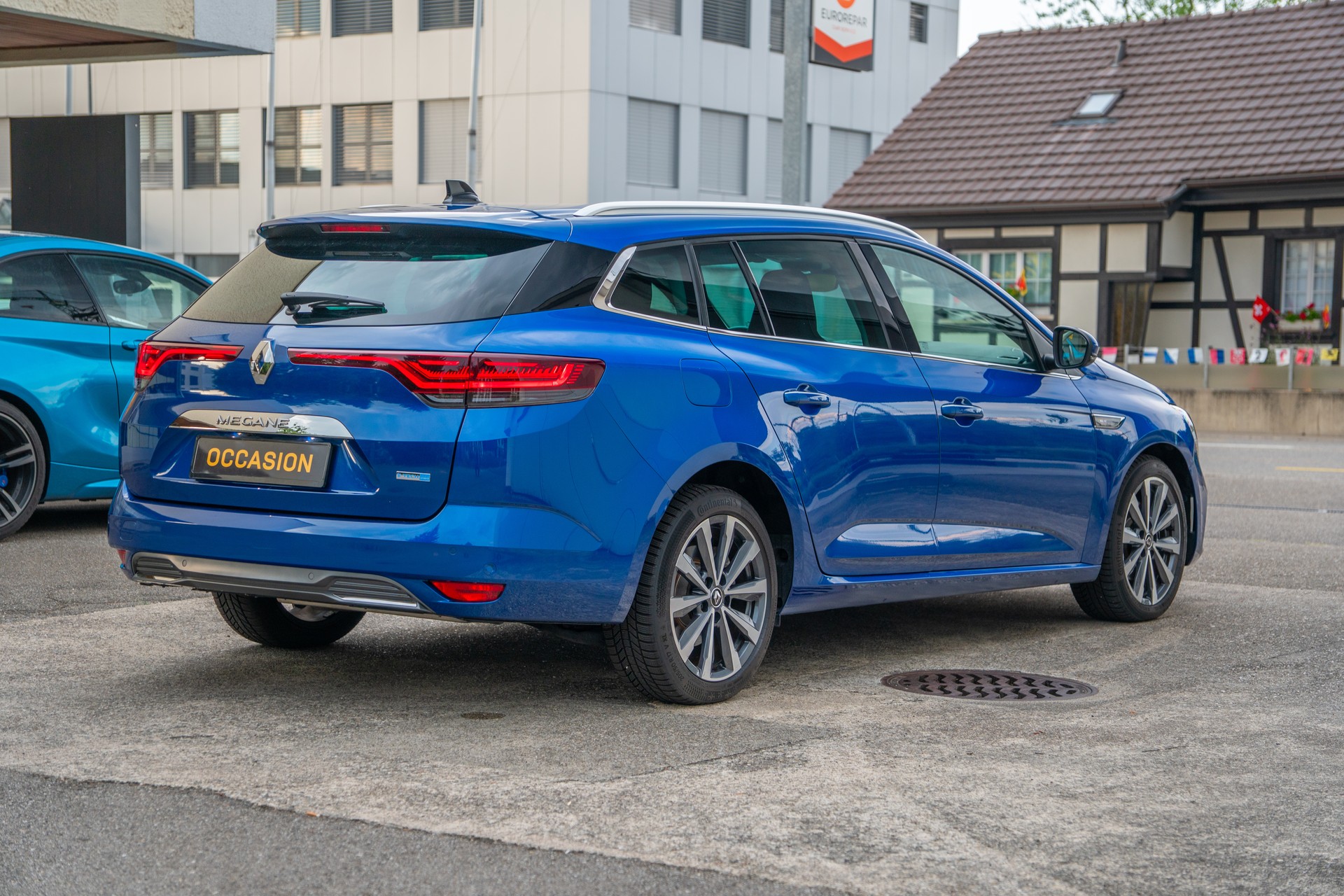RENAULT Mégane Grandtour 1.6 E-Tech R.S. Line-image-3