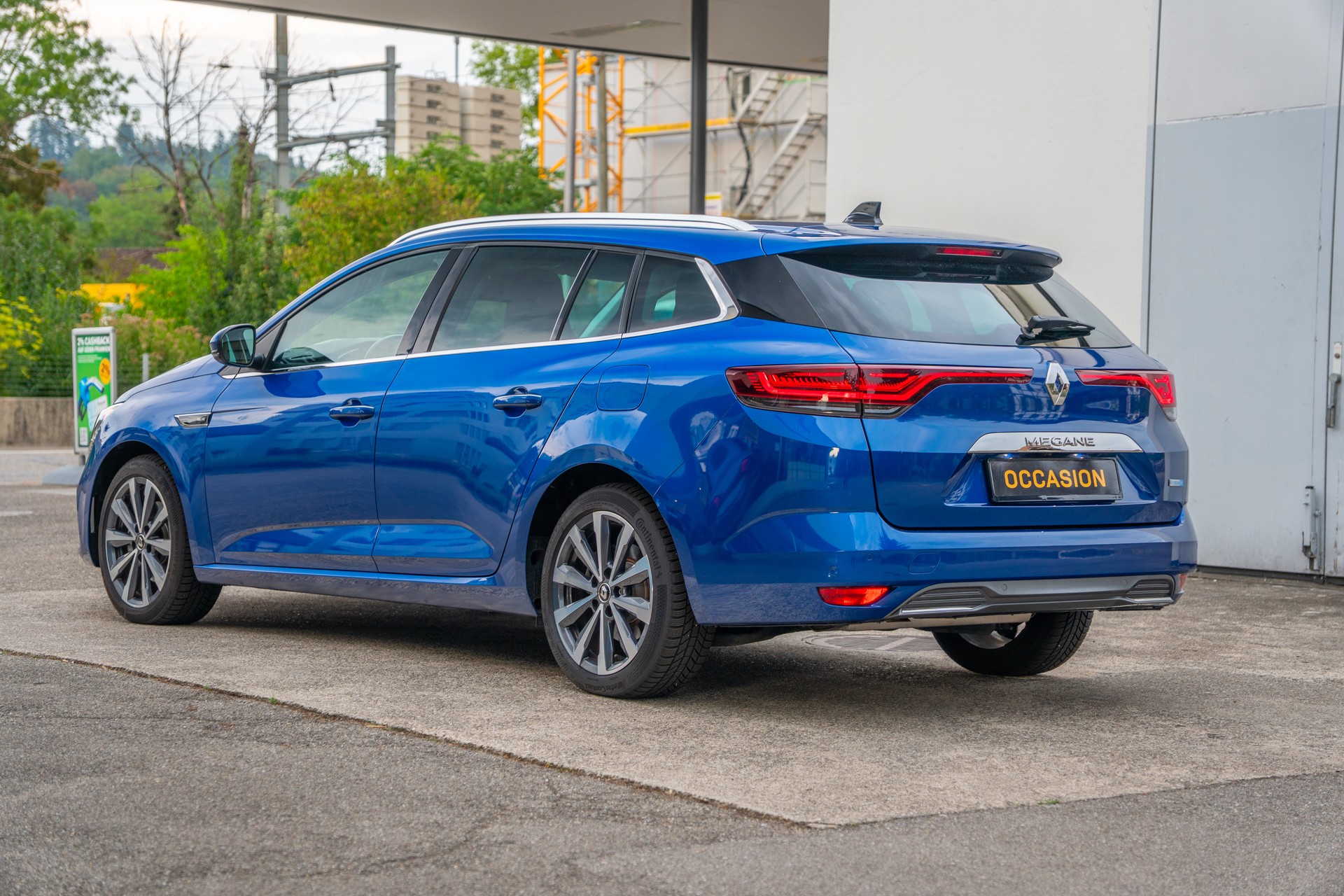 RENAULT Mégane Grandtour 1.6 E-Tech R.S. Line-image-5