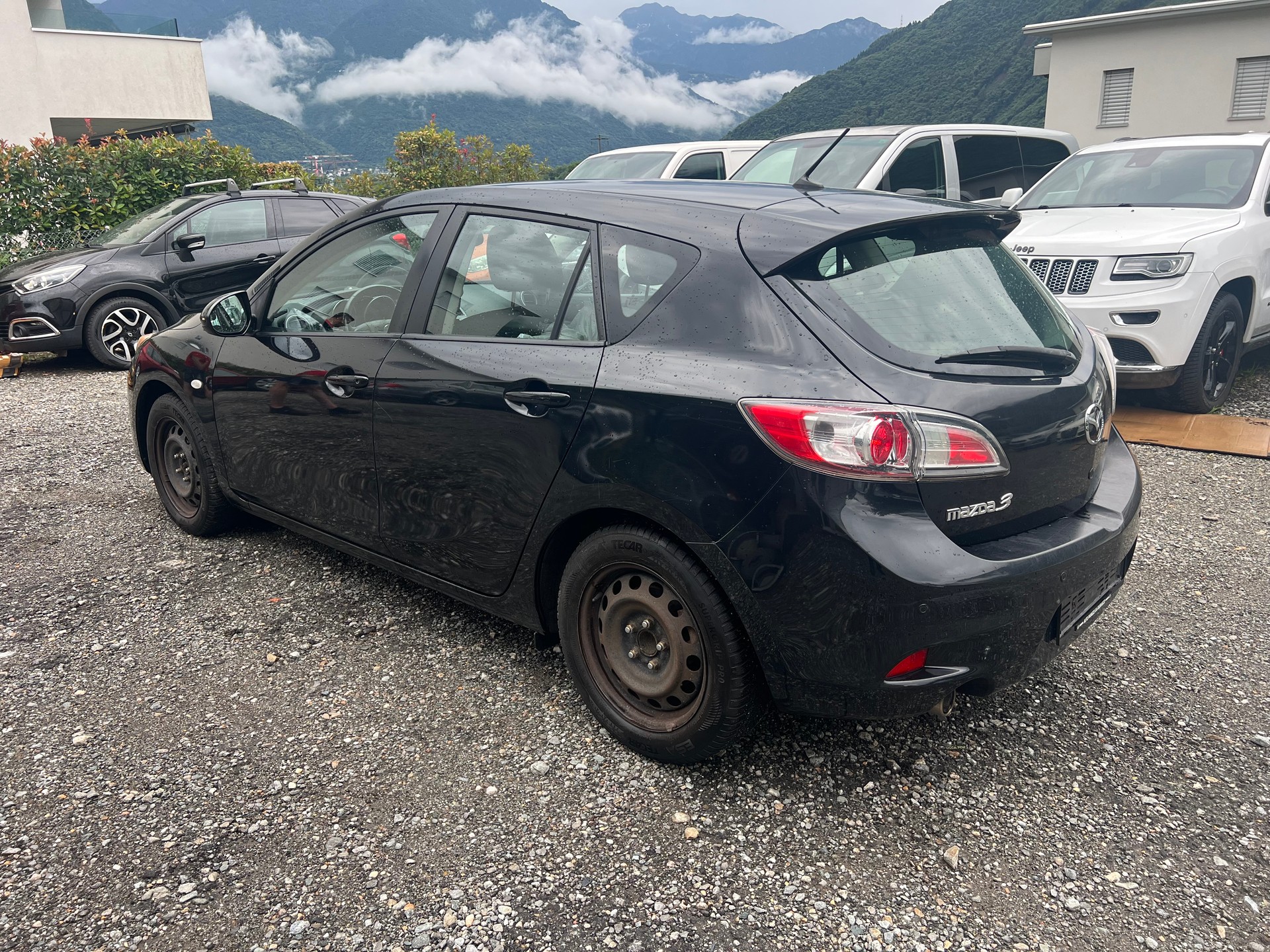 MAZDA 3 2.0 16V Red Activematic-image-3