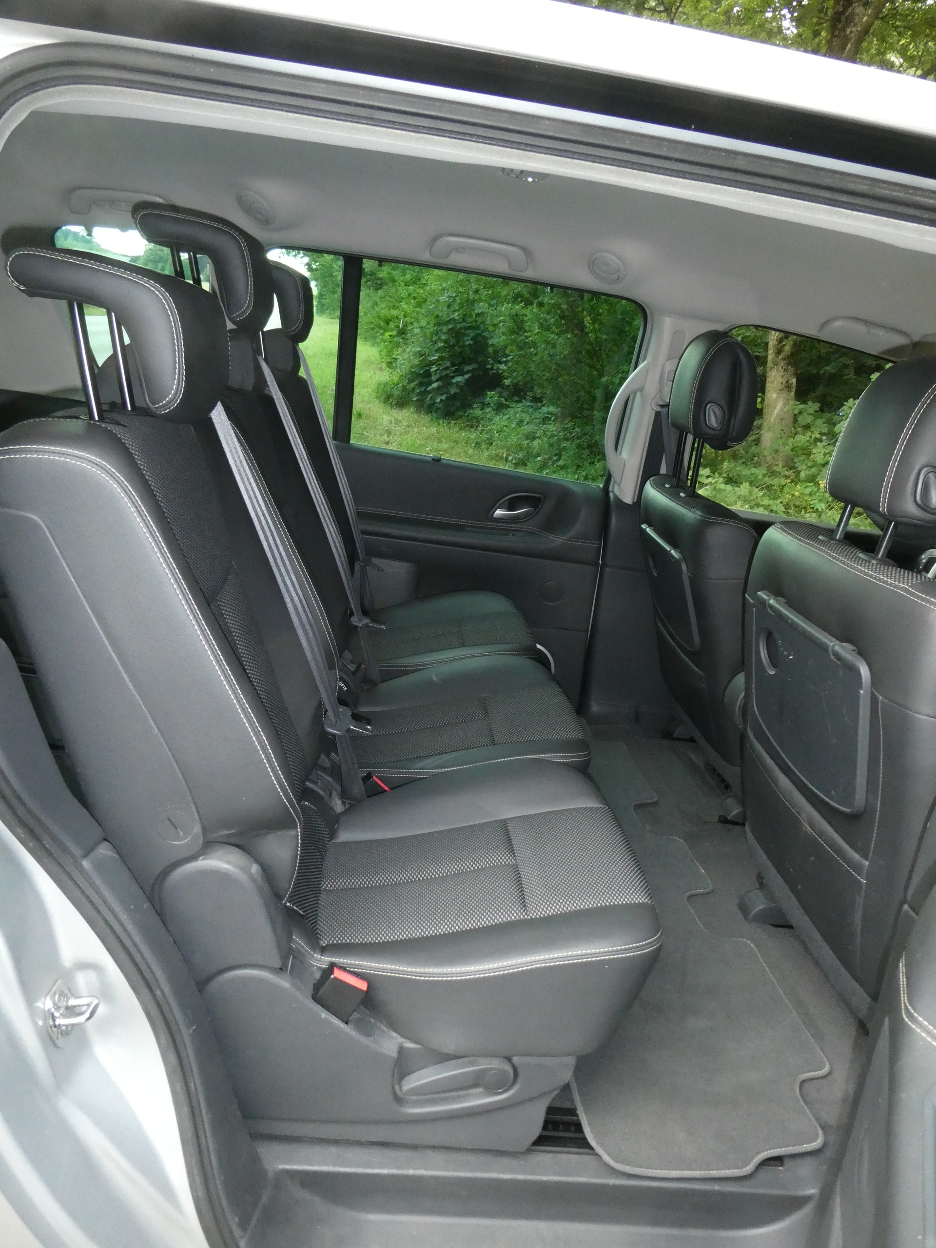 RENAULT Espace 2.0 dCi Dynamique Automatic-image-9