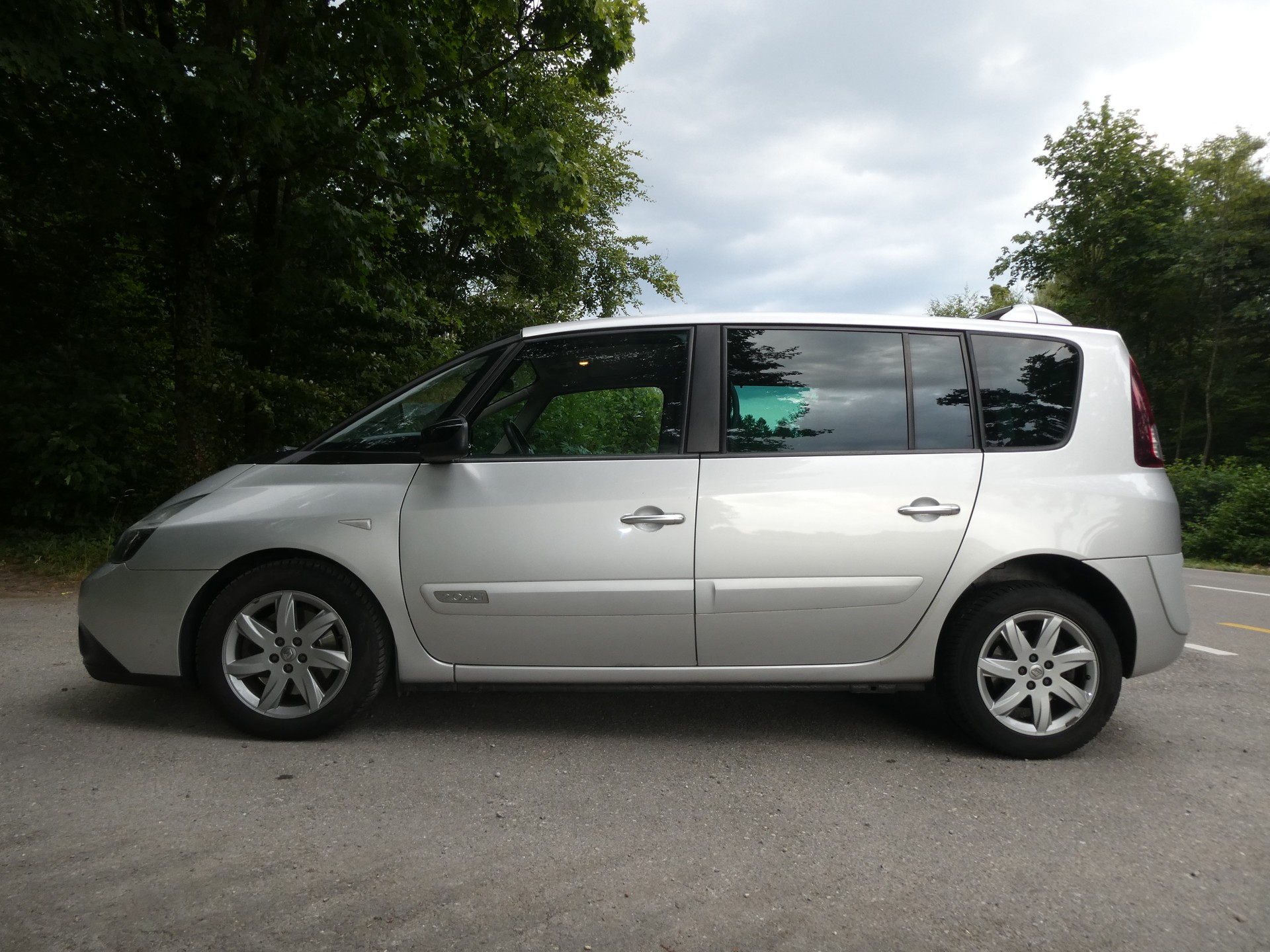 RENAULT Espace 2.0 dCi Dynamique Automatic-image-5
