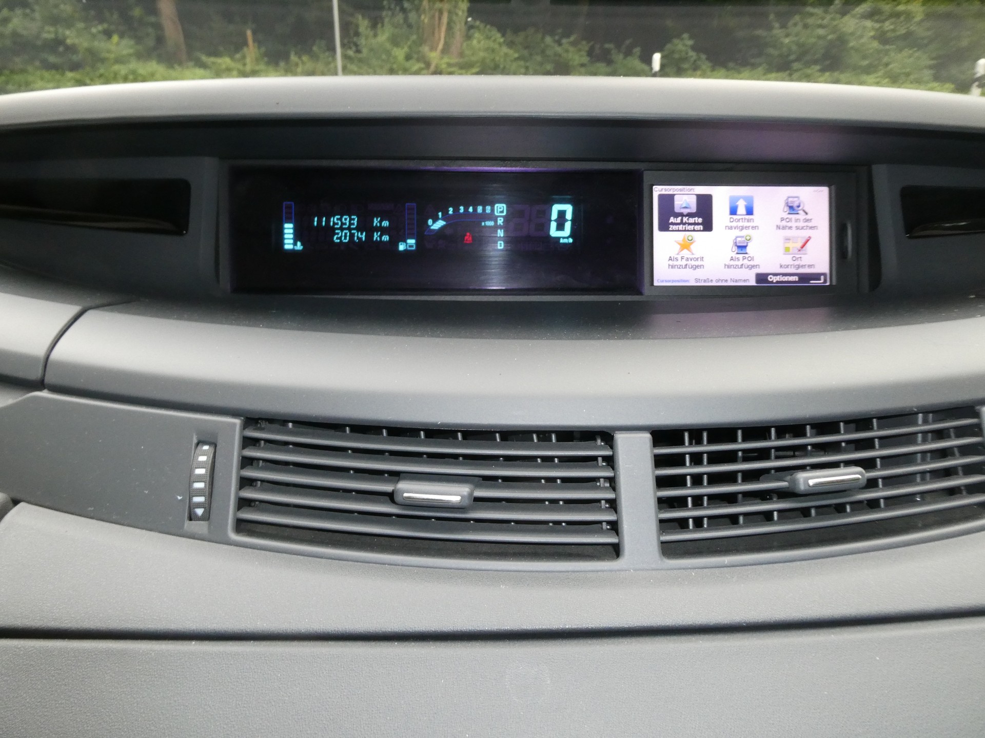 RENAULT Espace 2.0 dCi Dynamique Automatic-image-12