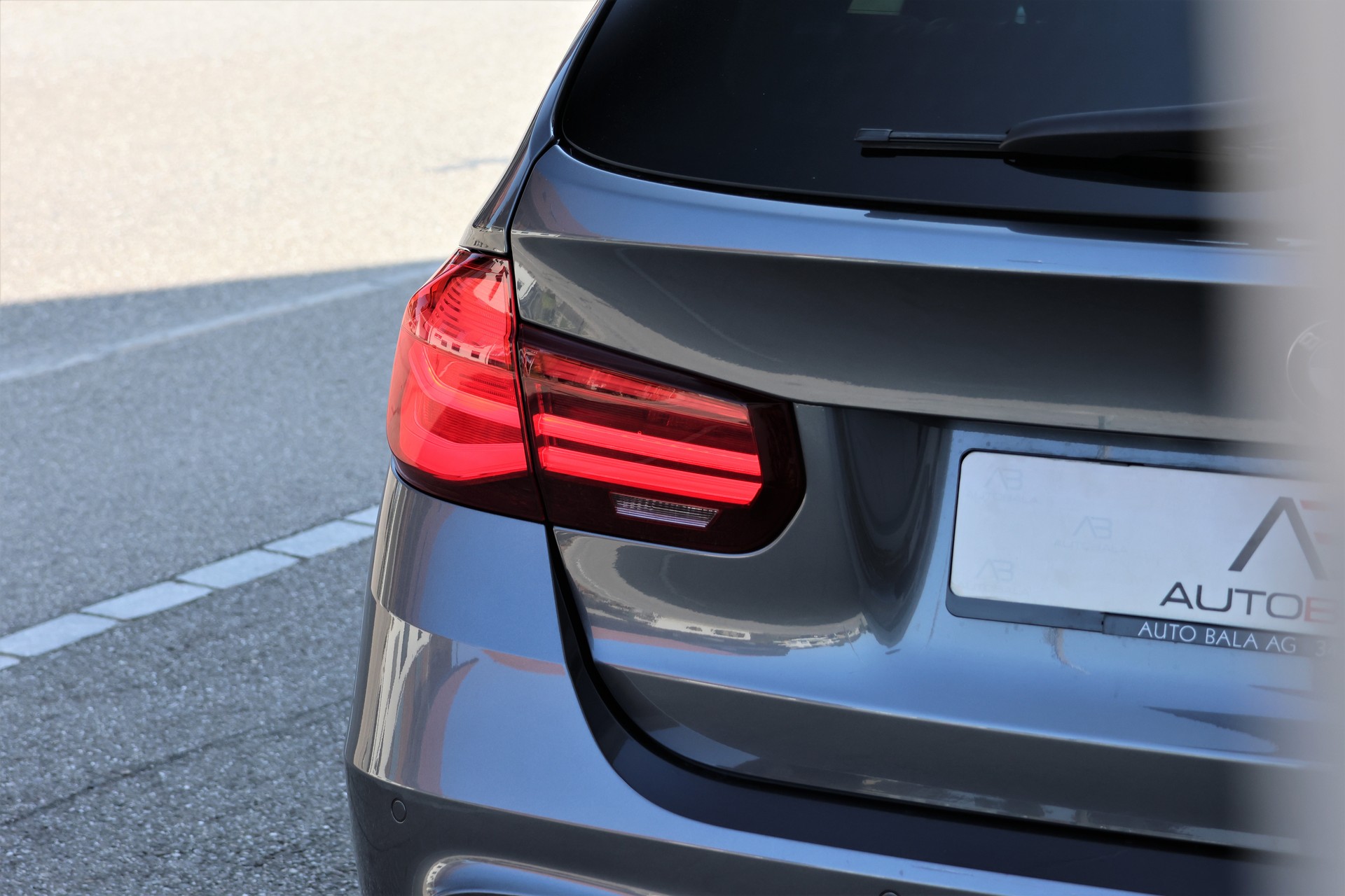 BMW 335d xDrive Touring Edition M Sport Steptronic (CH)-image-5