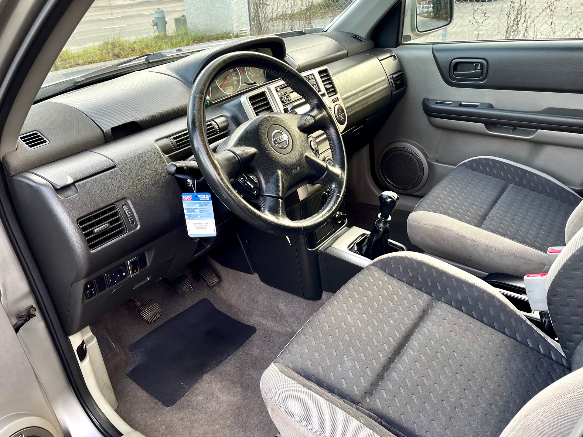 NISSAN X-Trail 2.2 DCI Columbia Pack 4WD-image-19