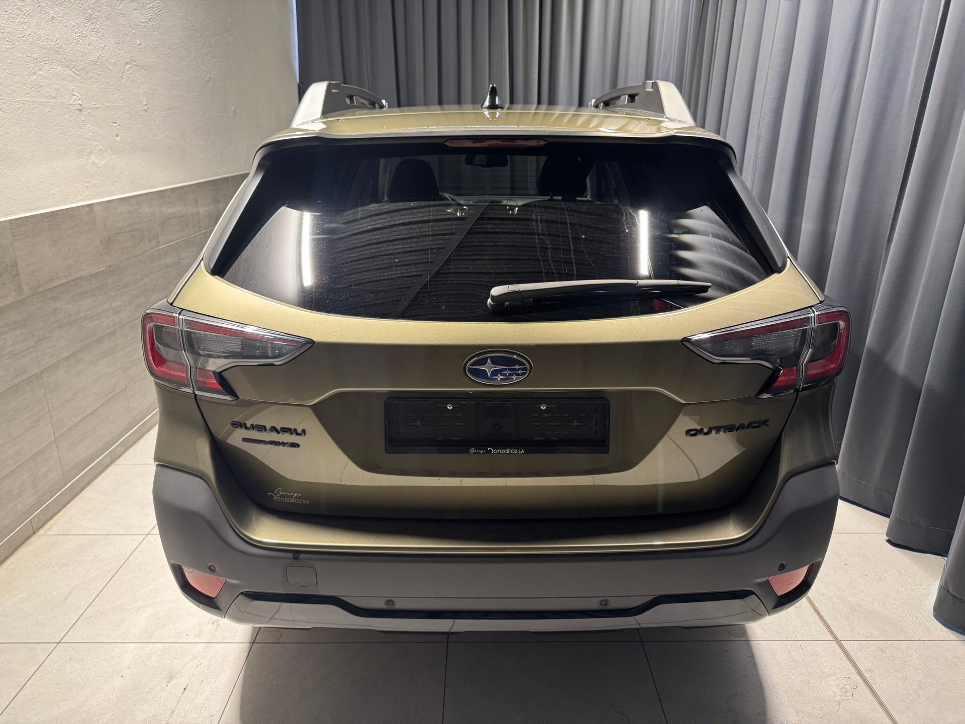 SUBARU Outback 2.5i Crossroad AWD Lineartronic (1)-image-4