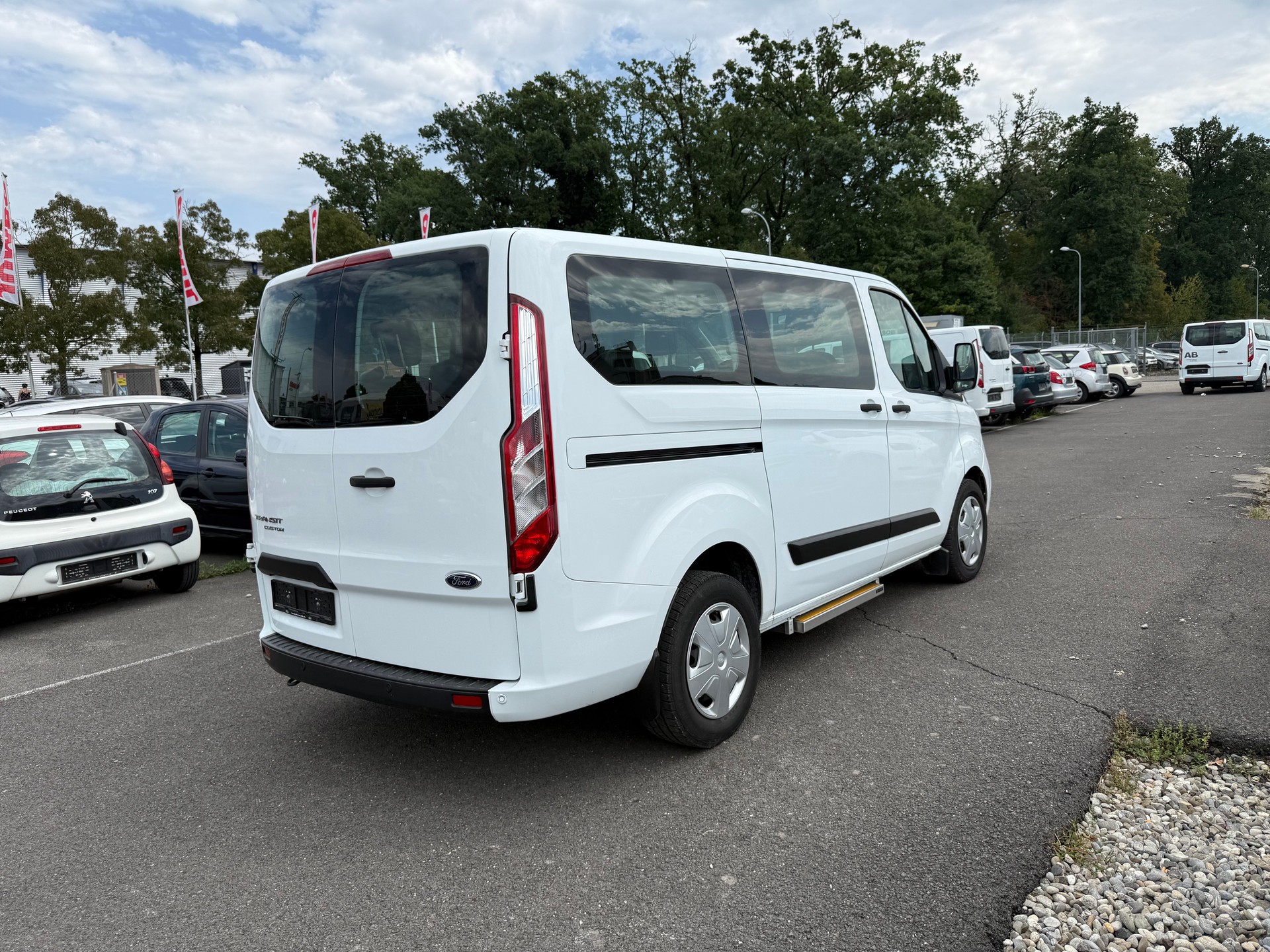 FORD Transit Custom 320 L1H1 Trend-image-2