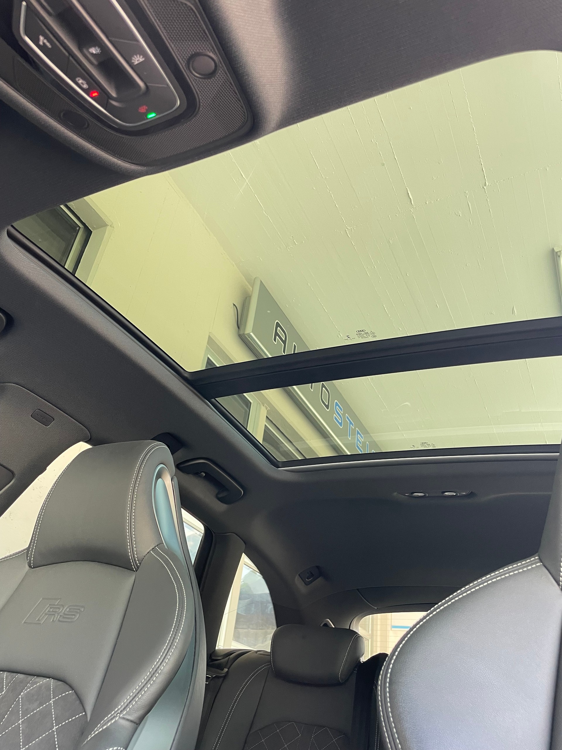 AUDI RS4 Avant 2.9 TFSI quattro tiptronic-image-10