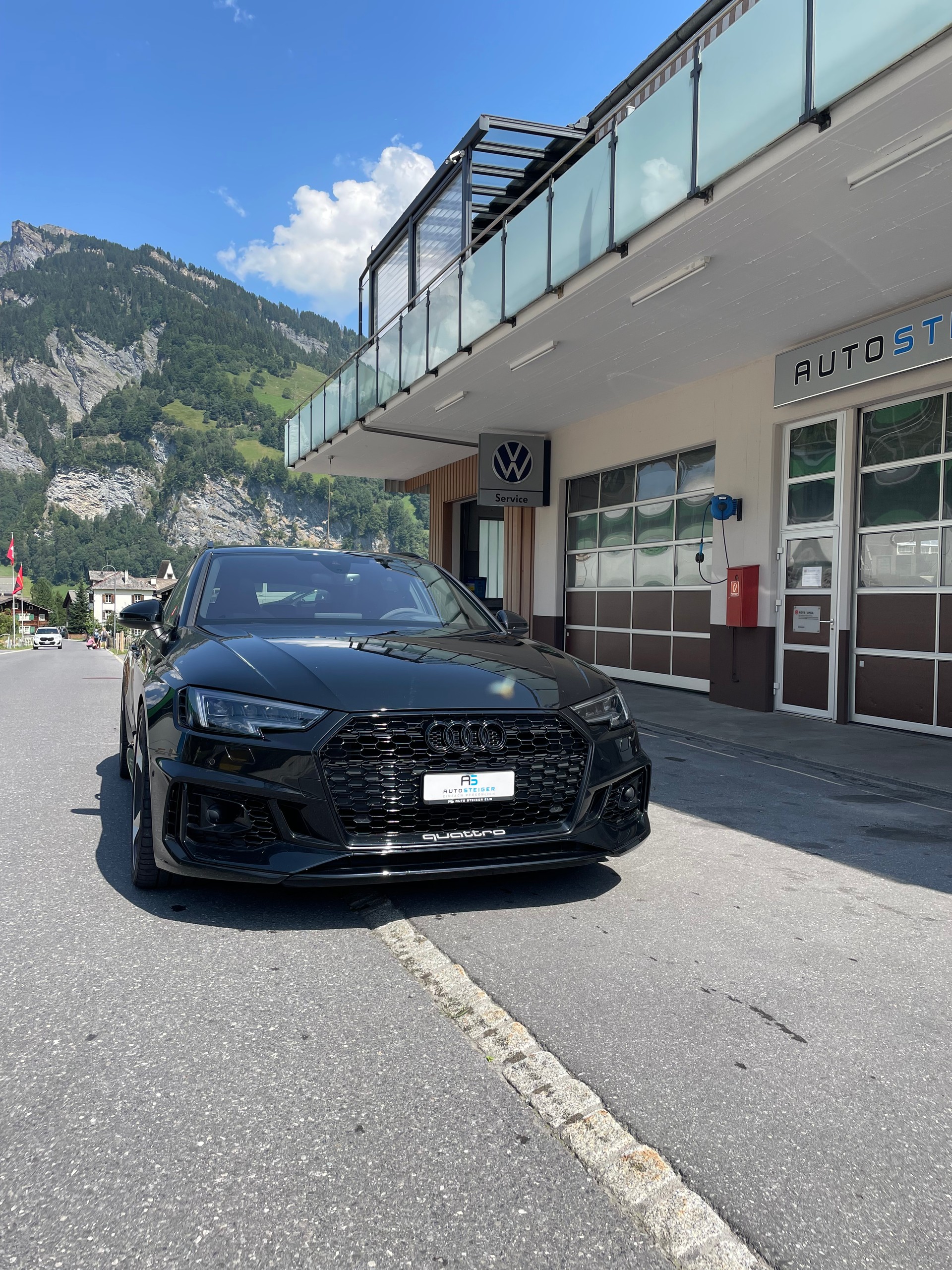 AUDI RS4 Avant 2.9 TFSI quattro tiptronic-image-2