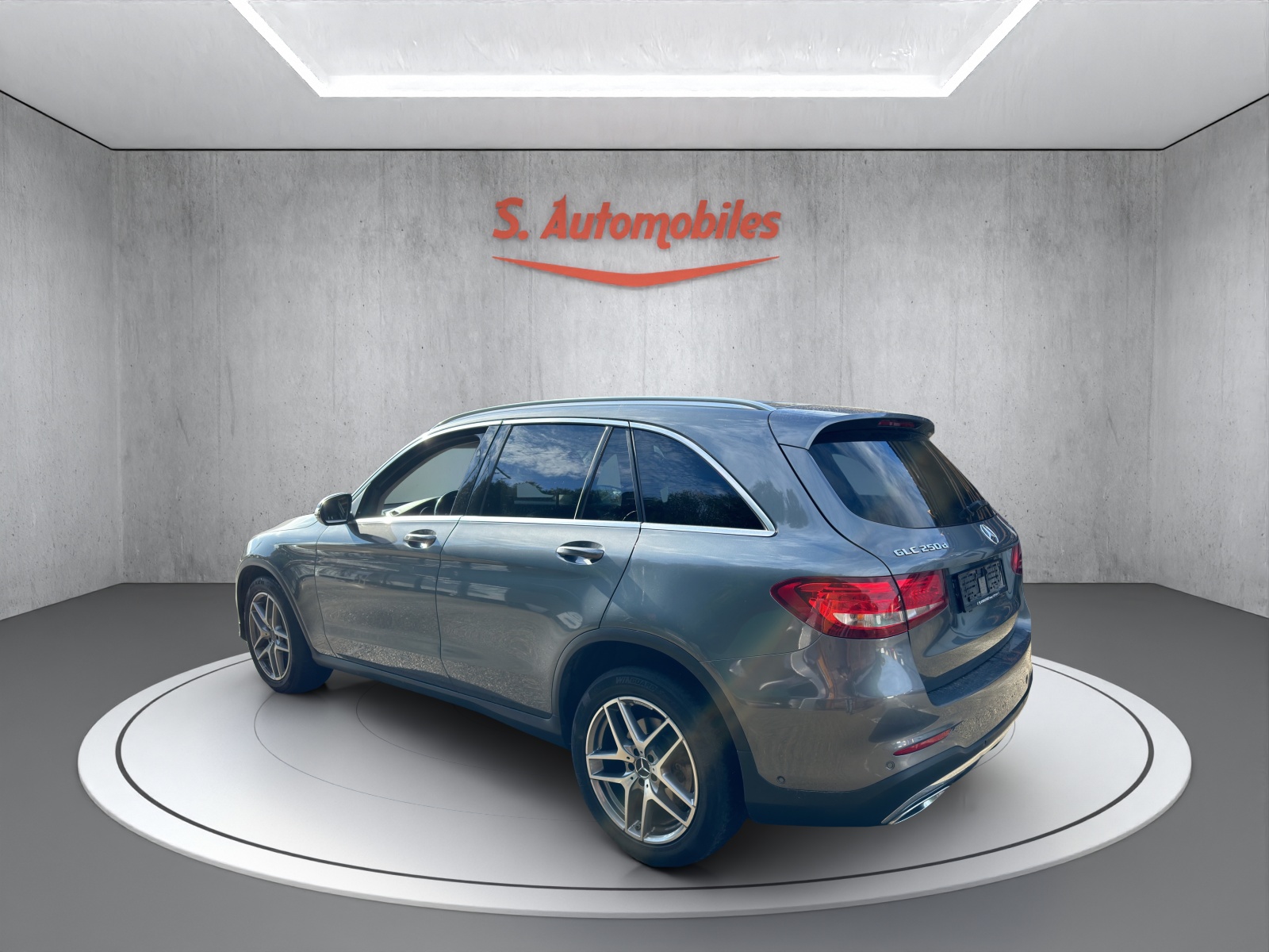 MERCEDES-BENZ GLC 250 d 4Matic 9G-Tronic-image-5