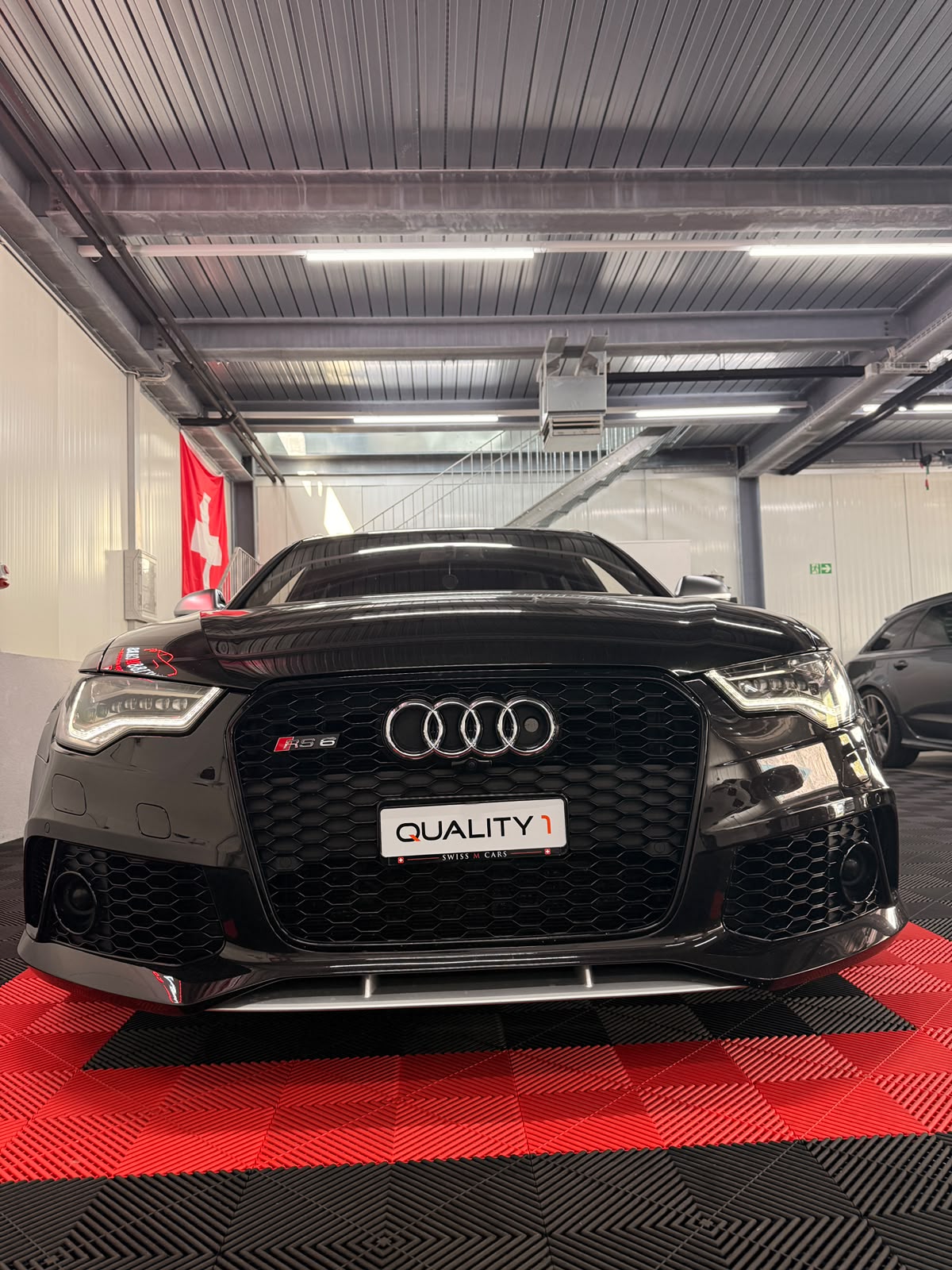 AUDI RS6 Avant 4.0 TFSI V8 quattro Tiptronic-image-9
