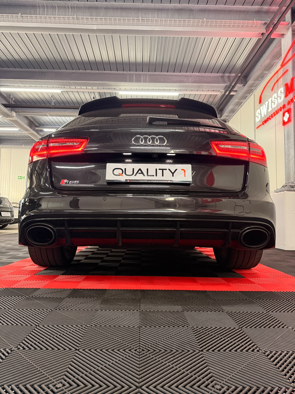 AUDI RS6 Avant 4.0 TFSI V8 quattro Tiptronic-image-5