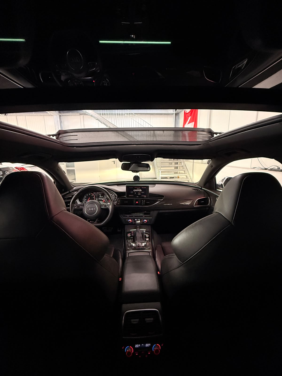AUDI RS6 Avant 4.0 TFSI V8 quattro Tiptronic-image-14