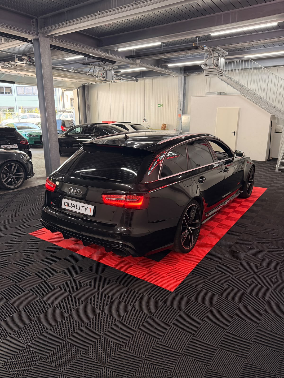 AUDI RS6 Avant 4.0 TFSI V8 quattro Tiptronic-image-6