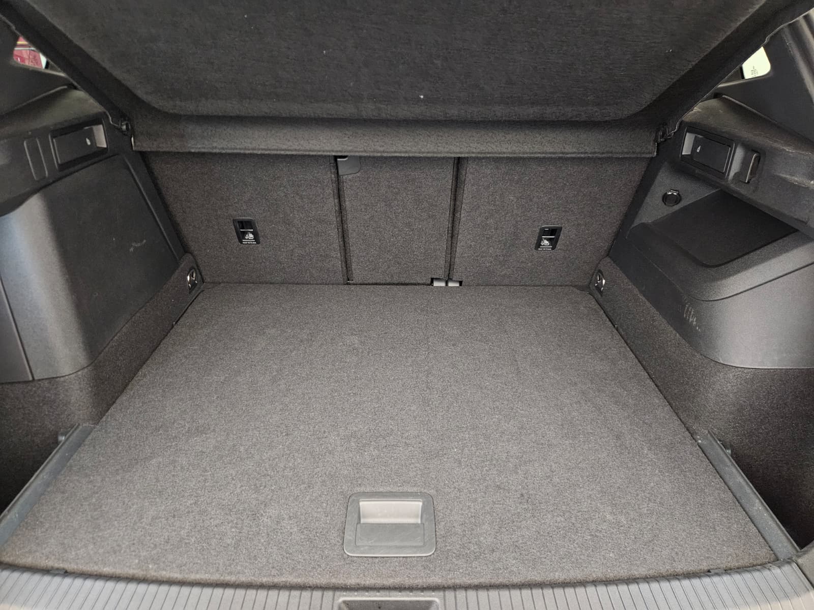 VW Tiguan 1.5 TSI evo2 eHybrid R-Line DSG-image-14