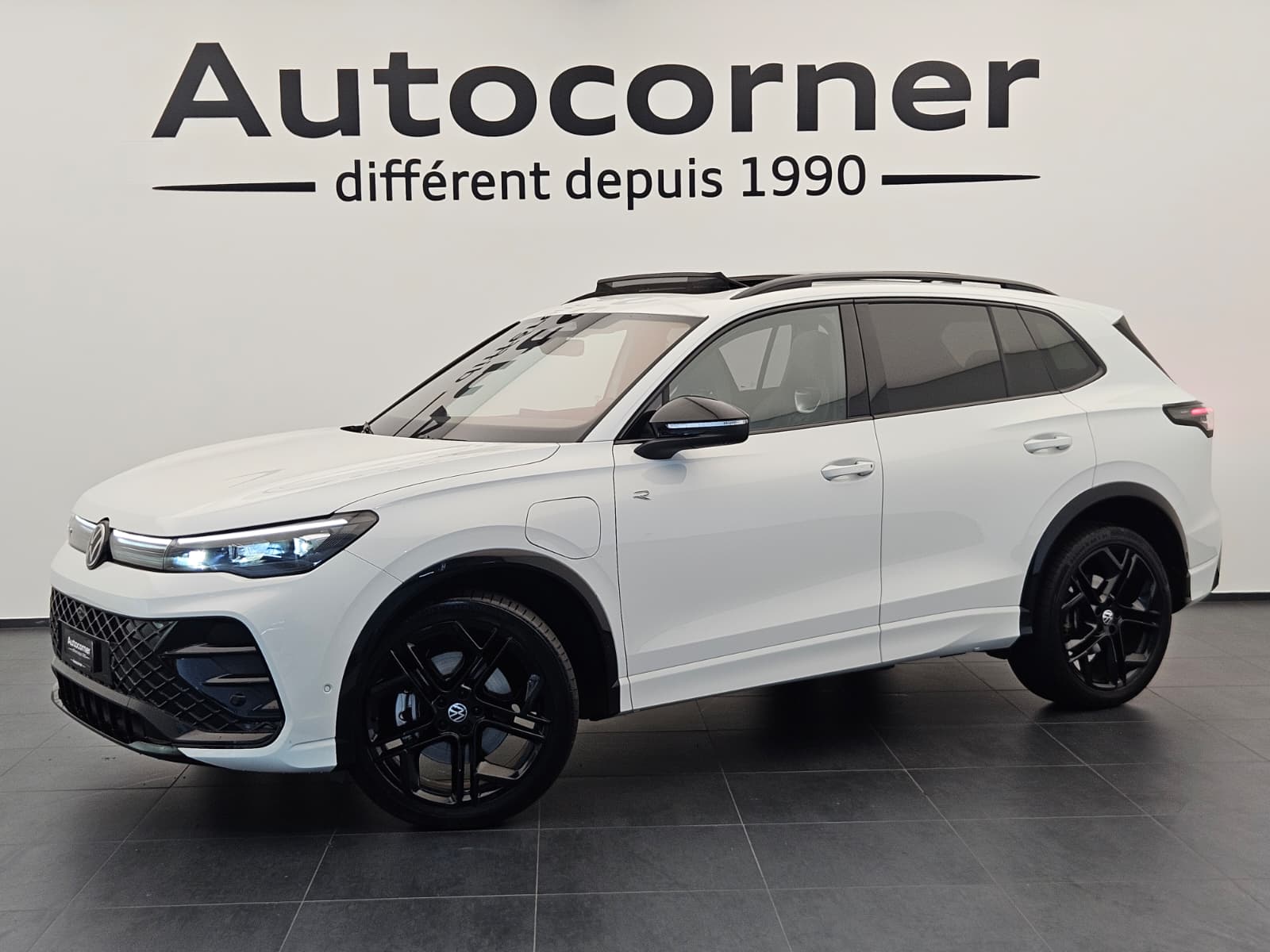 VW Tiguan 1.5 TSI evo2 eHybrid R-Line DSG-image-0