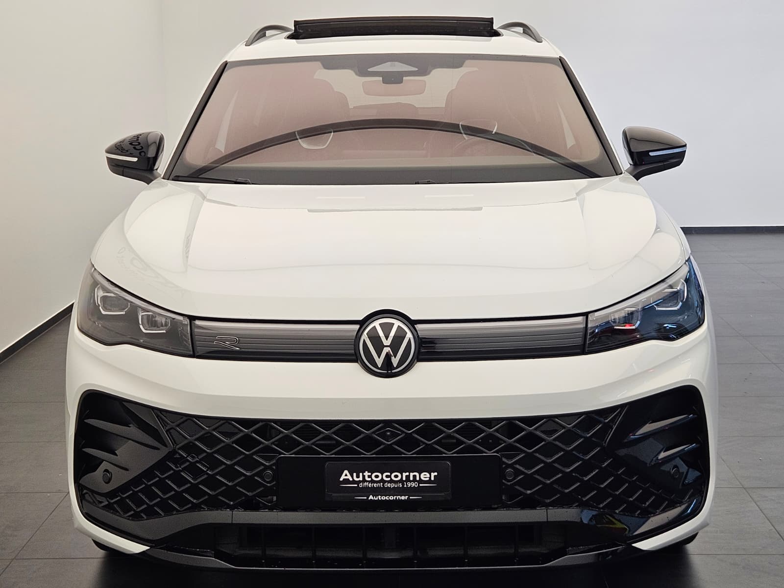 VW Tiguan 1.5 TSI evo2 eHybrid R-Line DSG-image-3