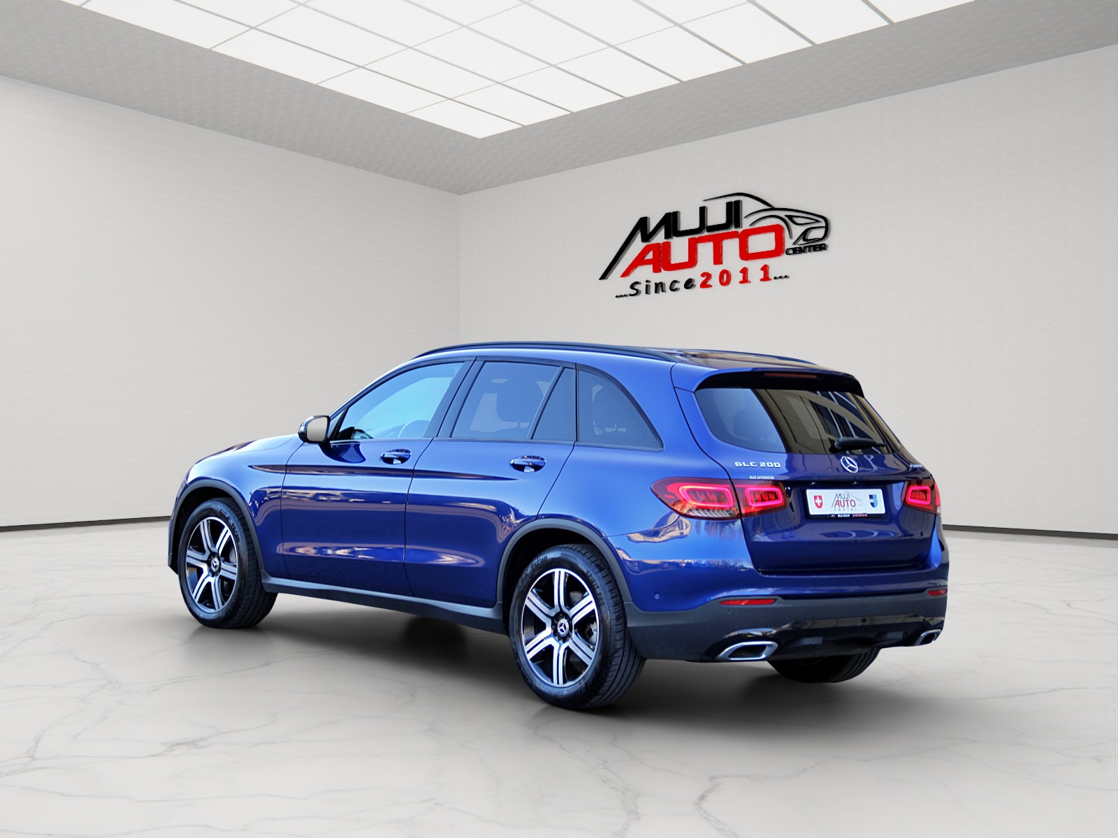 MERCEDES-BENZ GLC 200 4Matic 9G-Tronic-showroom-element-2